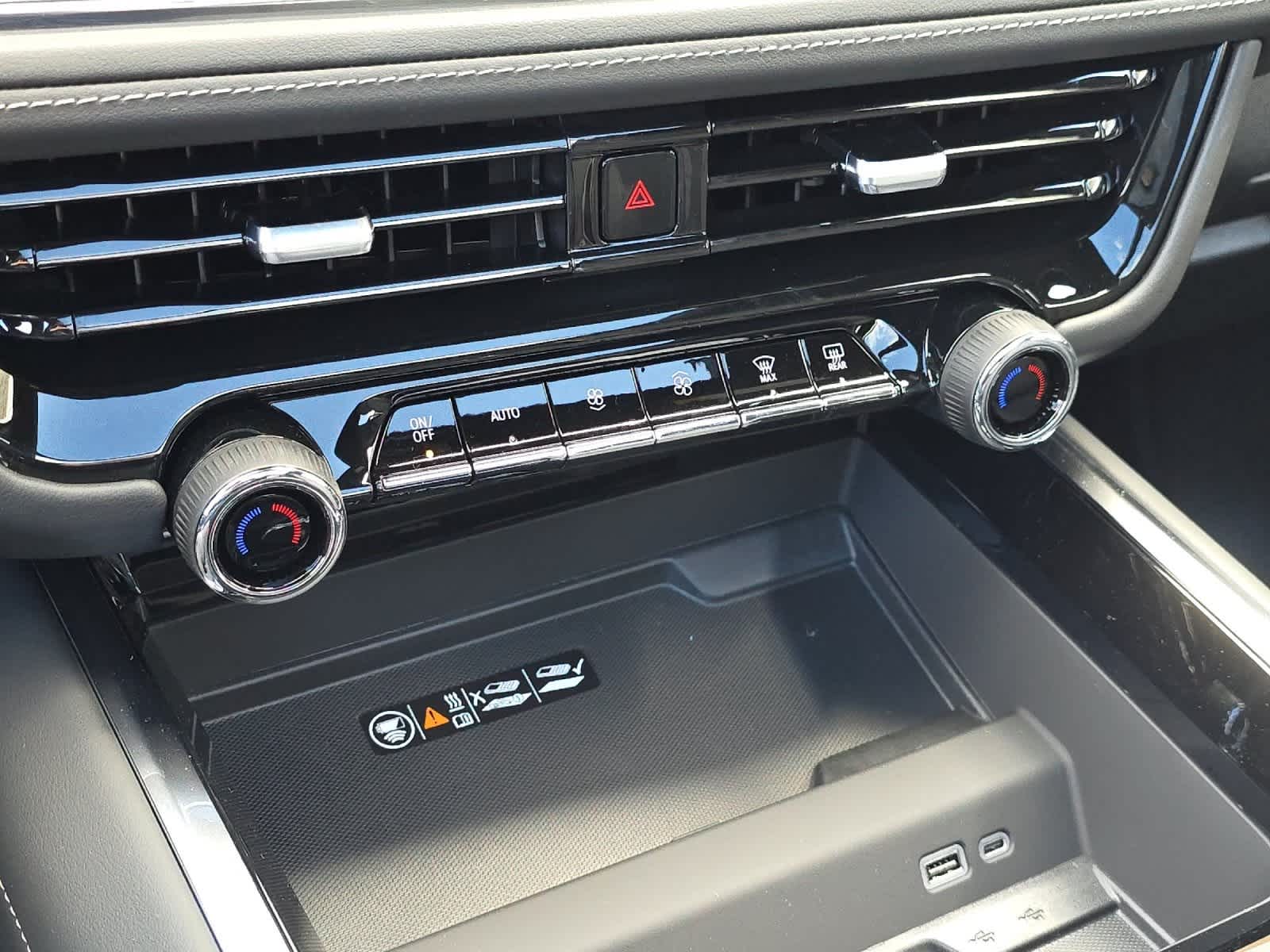 Thumbnail: 2026 Chevrolet Tahoe - 23