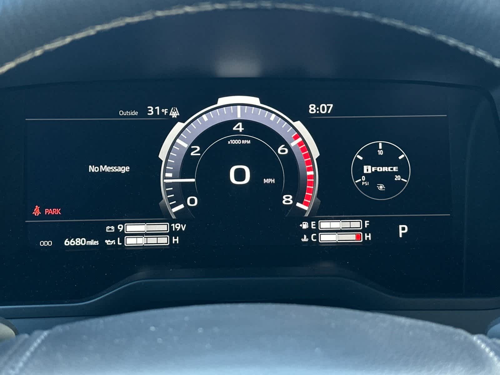 Thumbnail: 2025 Toyota Tundra - 25