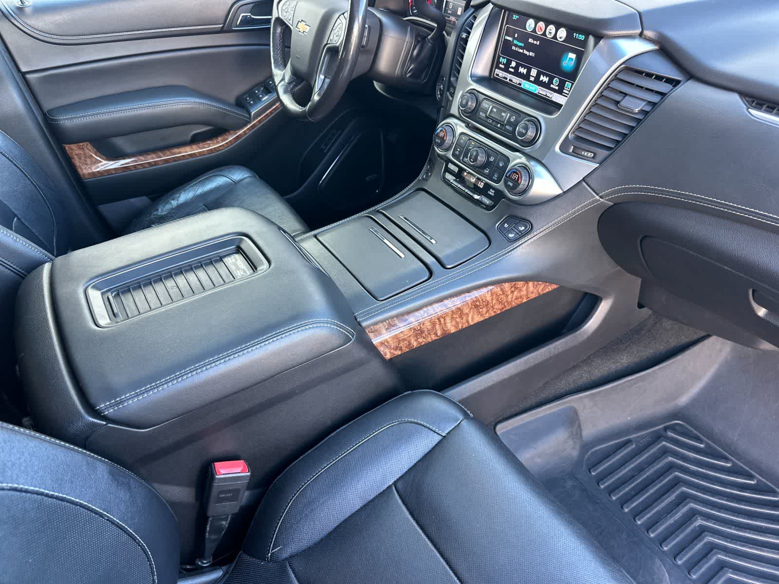 Thumbnail: 2018 Chevrolet Tahoe - 17