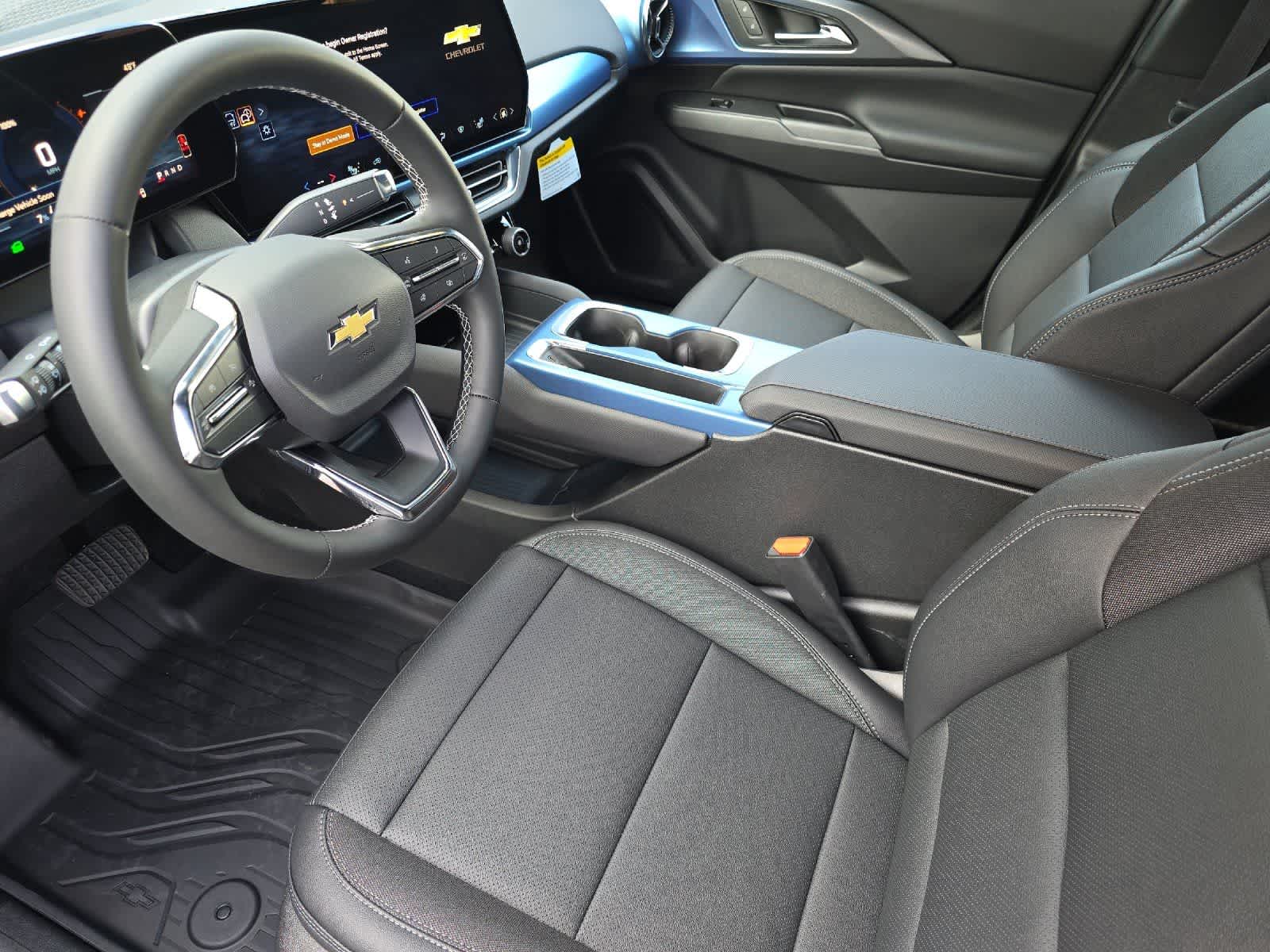 Thumbnail: 2026 Chevrolet Equinox - 11