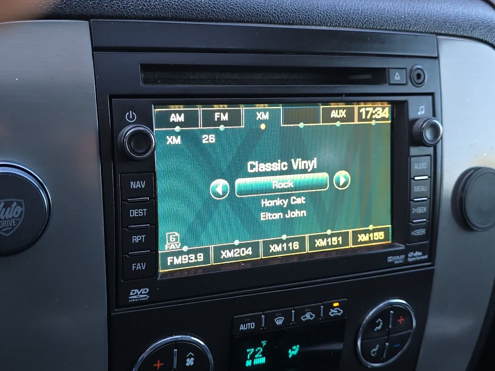 Thumbnail: 2011 GMC Sierra 3500 - 17