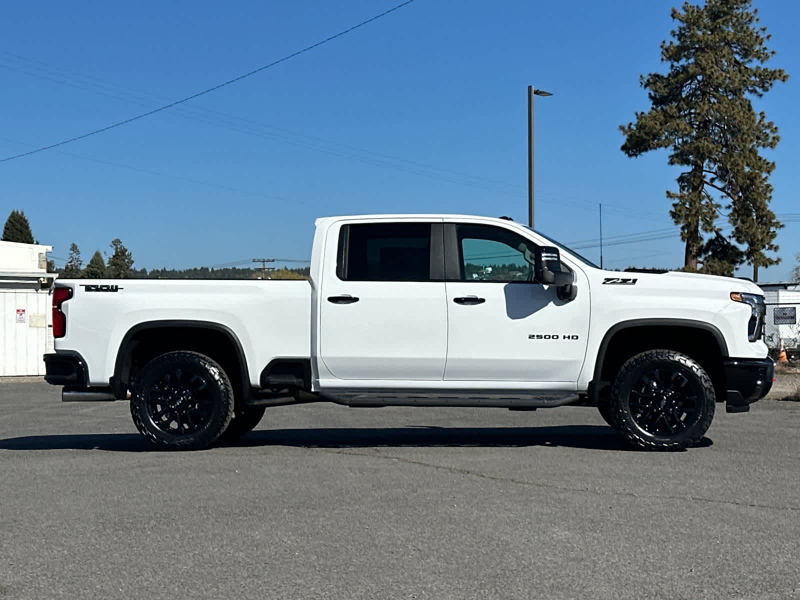 Thumbnail: 2026 Chevrolet Silverado 2500 - 8