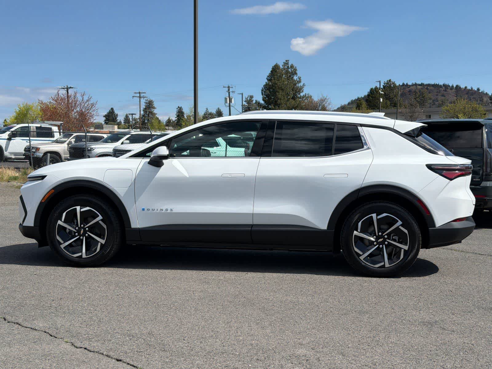 Thumbnail: 2026 Chevrolet Equinox - 5