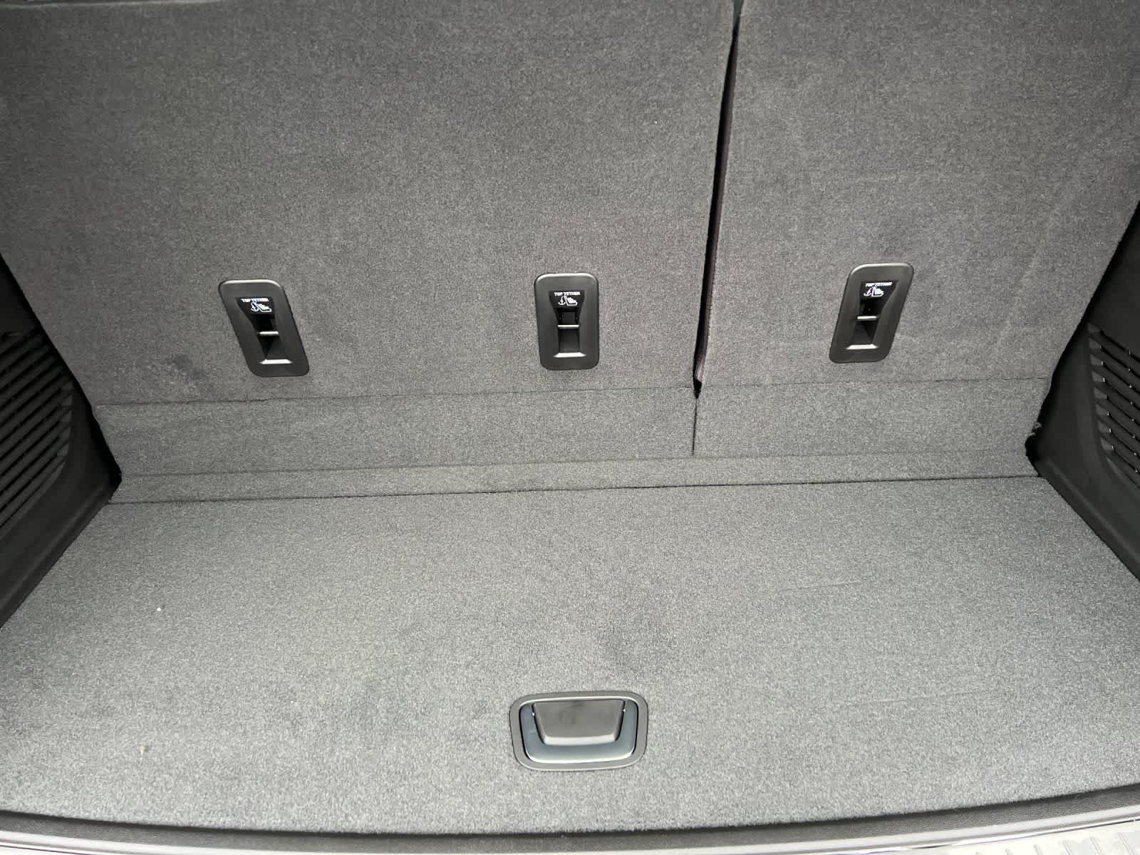 Thumbnail: 2026 Chevrolet Tahoe - 16