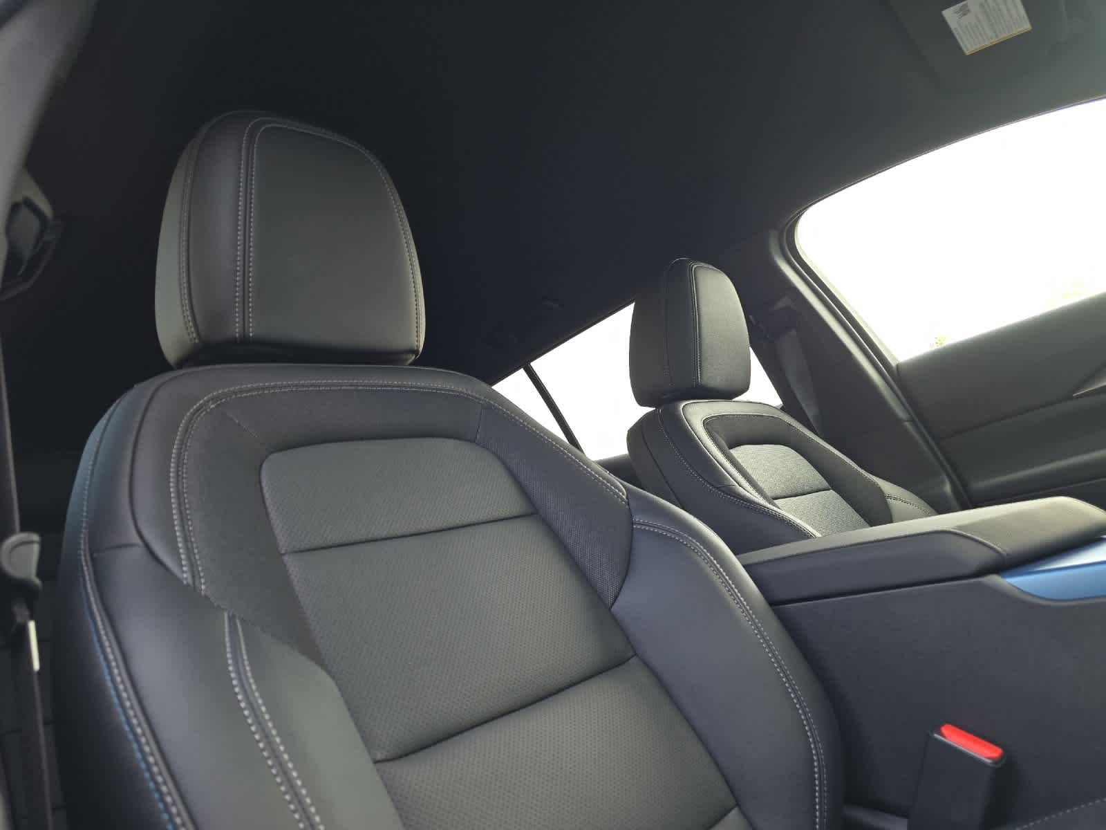 Thumbnail: 2026 Chevrolet Equinox - 17