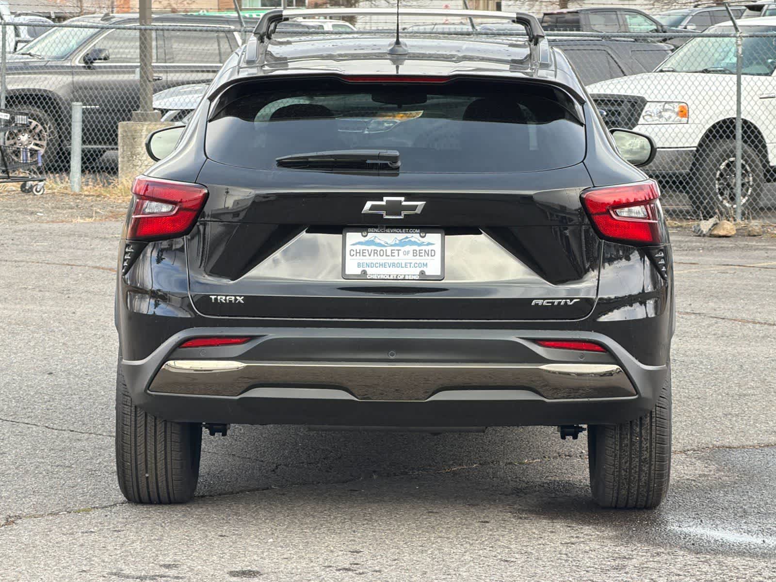 Thumbnail: 2026 Chevrolet Trax - 7