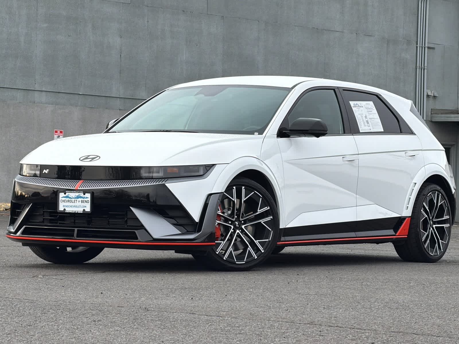 Thumbnail: 2025 Hyundai Ioniq 5 - 1