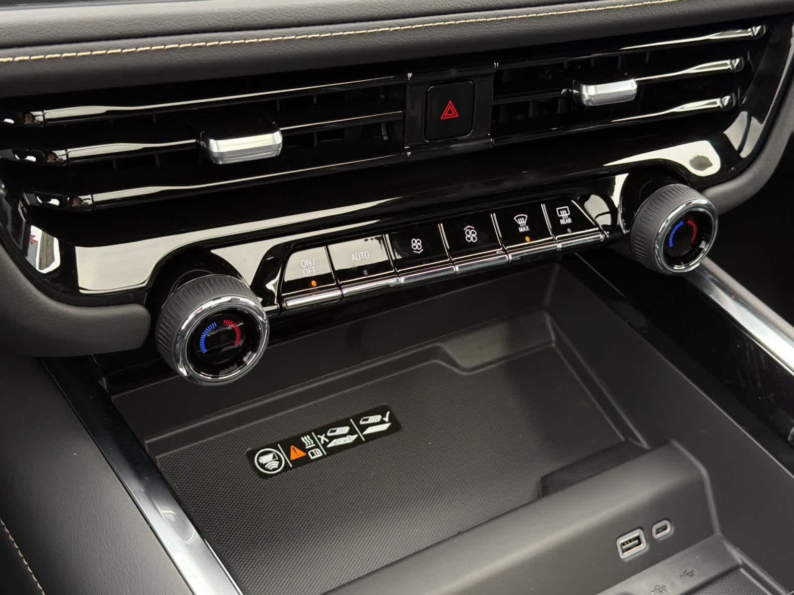 Thumbnail: 2026 Chevrolet Tahoe - 23