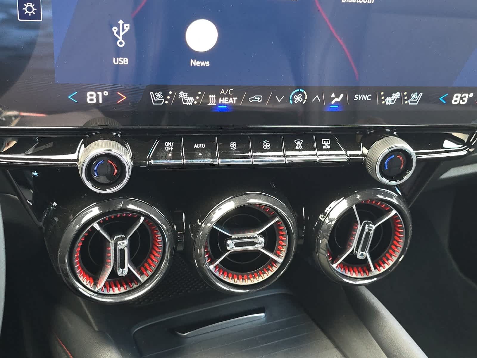 Thumbnail: 2026 Chevrolet Blazer EV - 21