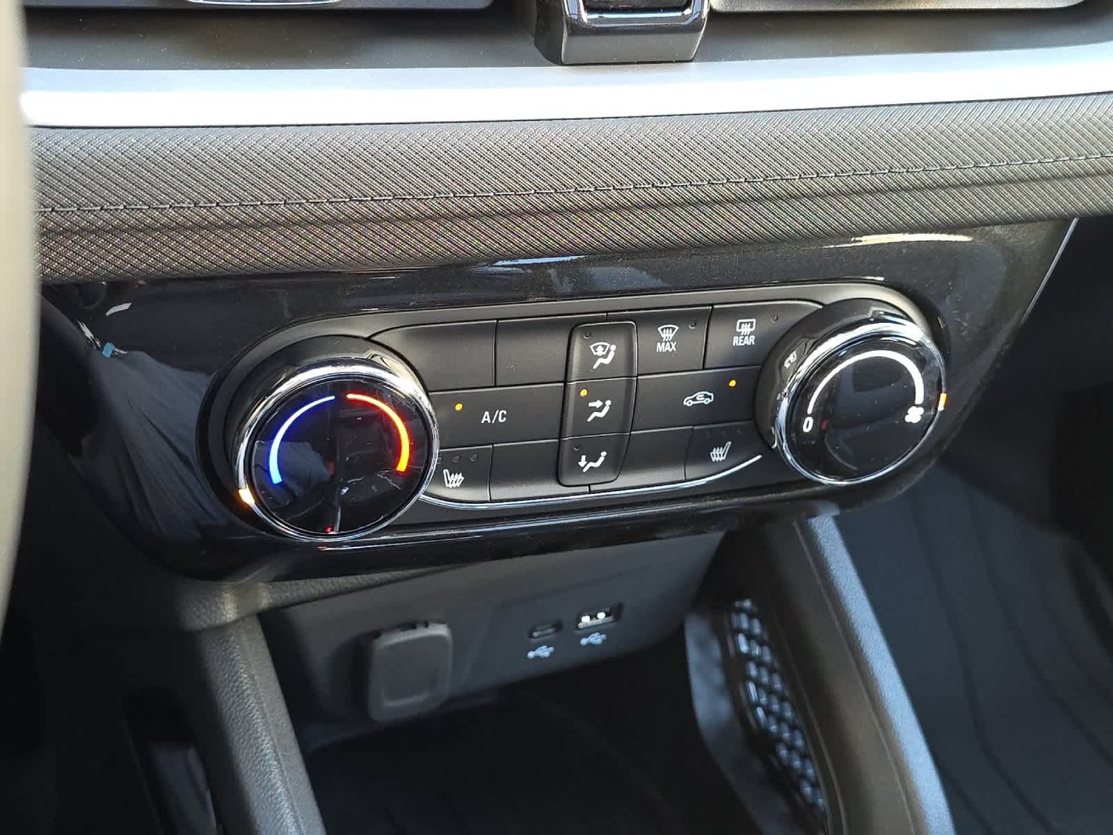 Thumbnail: 2026 Chevrolet TrailBlazer - 20