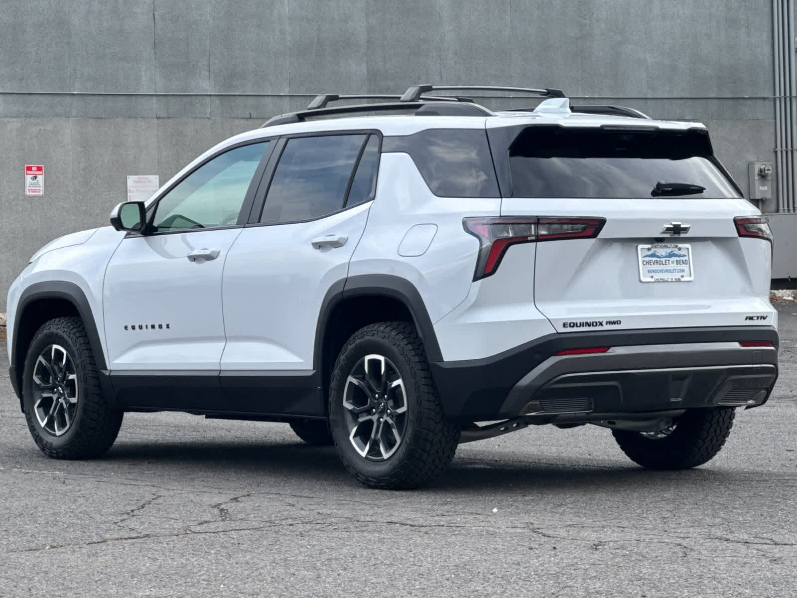 Thumbnail: 2026 Chevrolet Equinox - 6