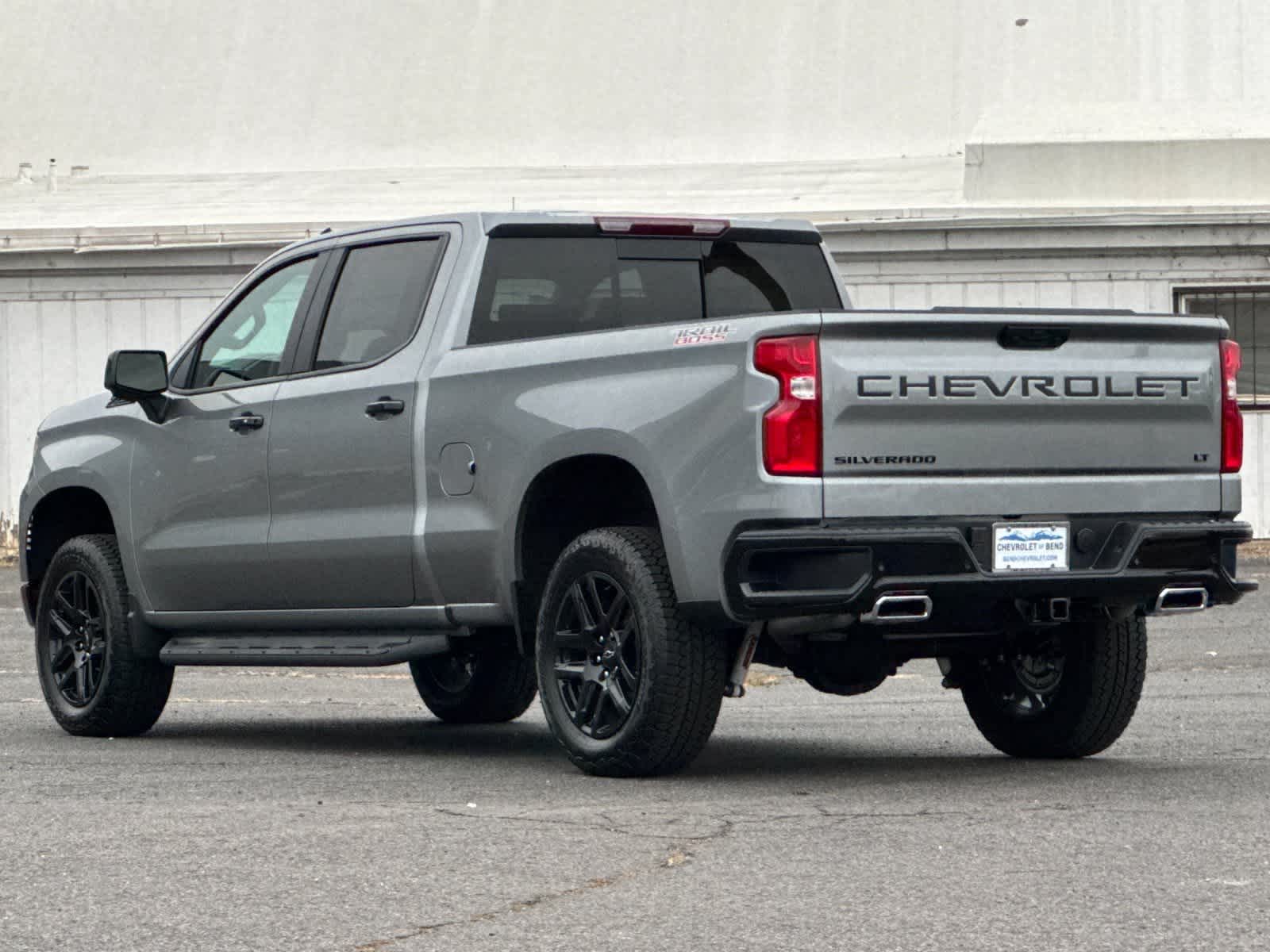 Thumbnail: 2026 Chevrolet Silverado 1500 - 6