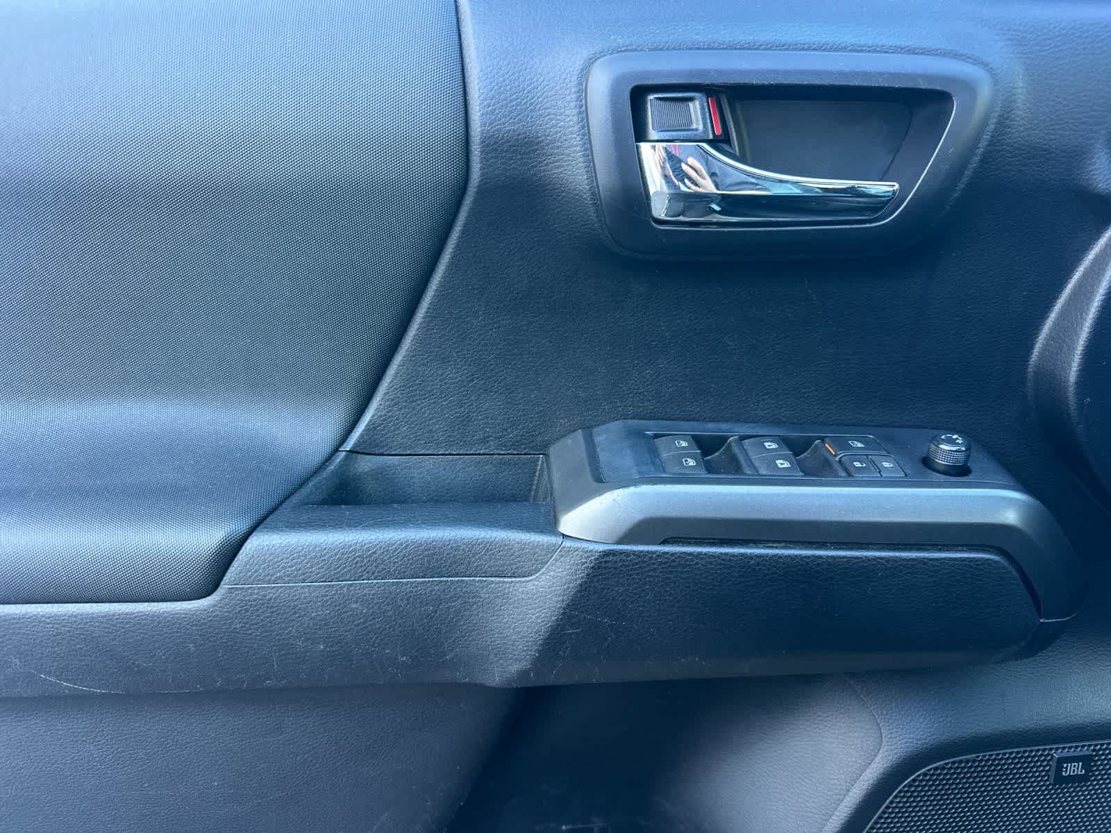 Thumbnail: 2021 Toyota Tacoma - 12