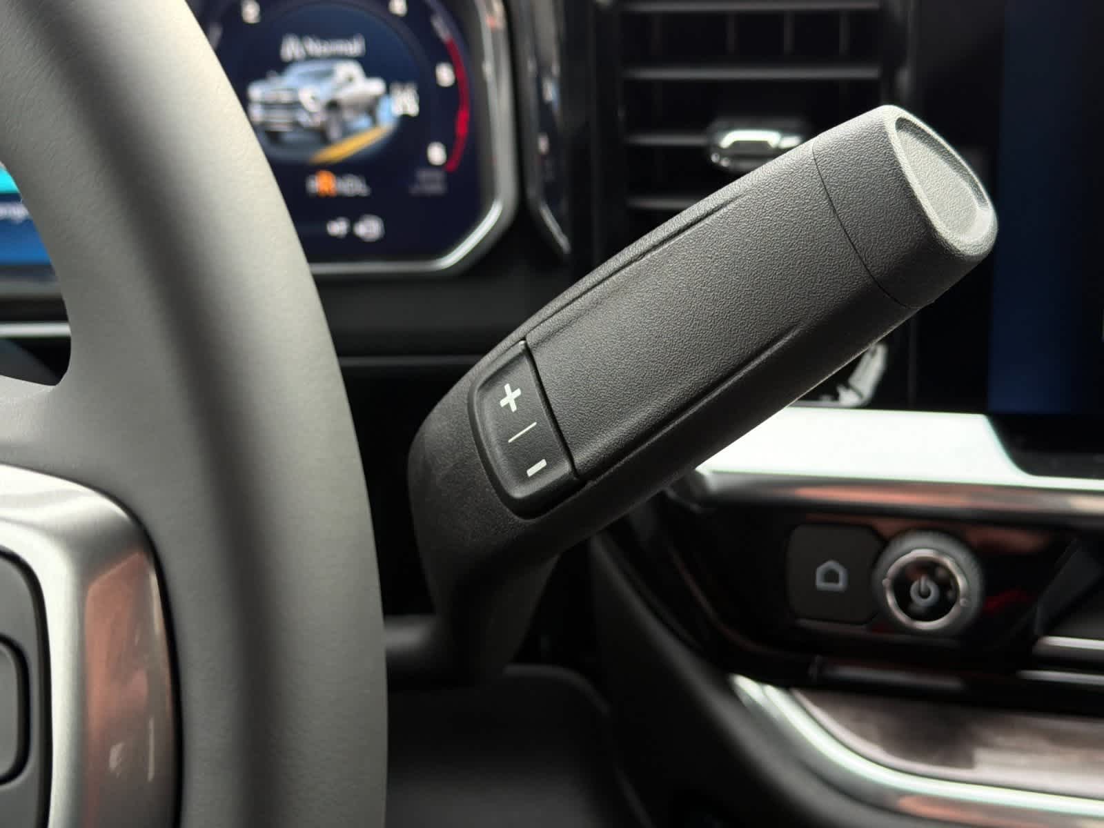 Thumbnail: 2026 Chevrolet Silverado 3500 - 21