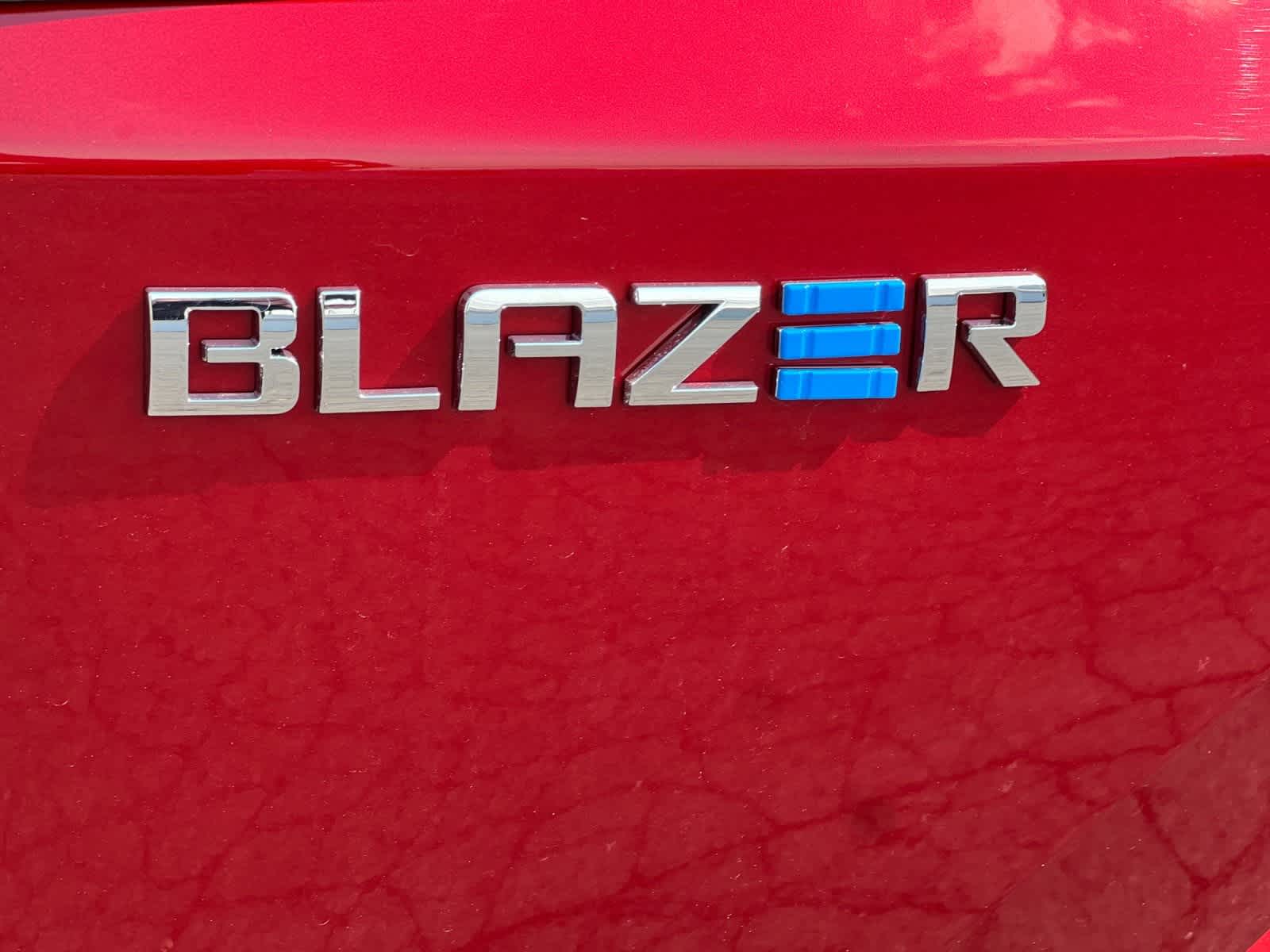 Thumbnail: 2024 Chevrolet Blazer EV - 28