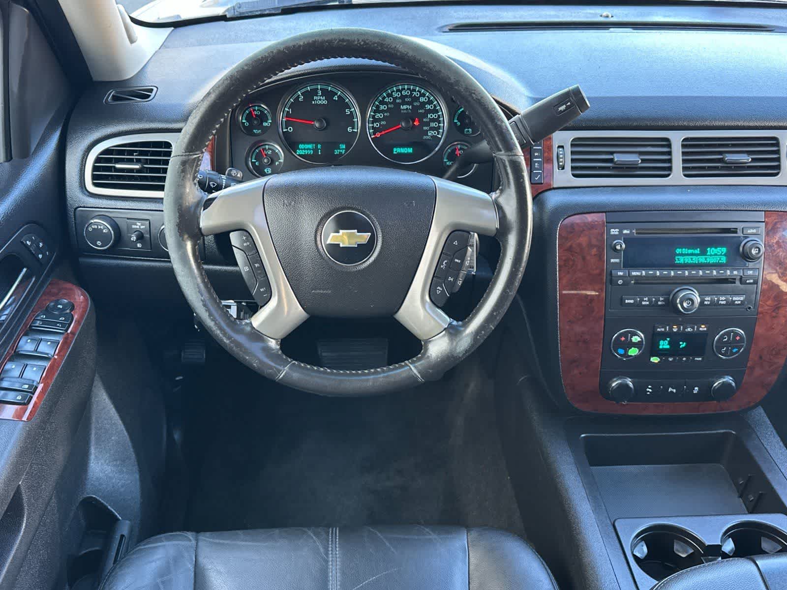 Thumbnail: 2013 Chevrolet Tahoe - 14