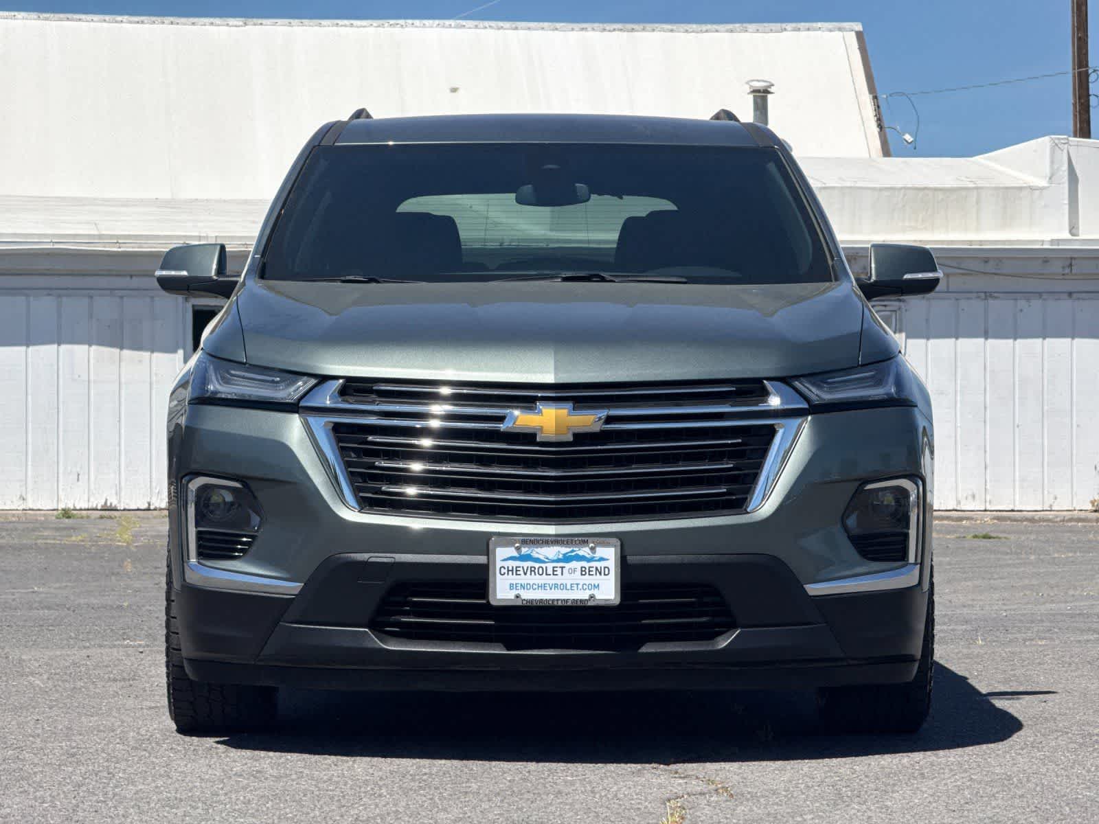 Thumbnail: 2023 Chevrolet Traverse - 10