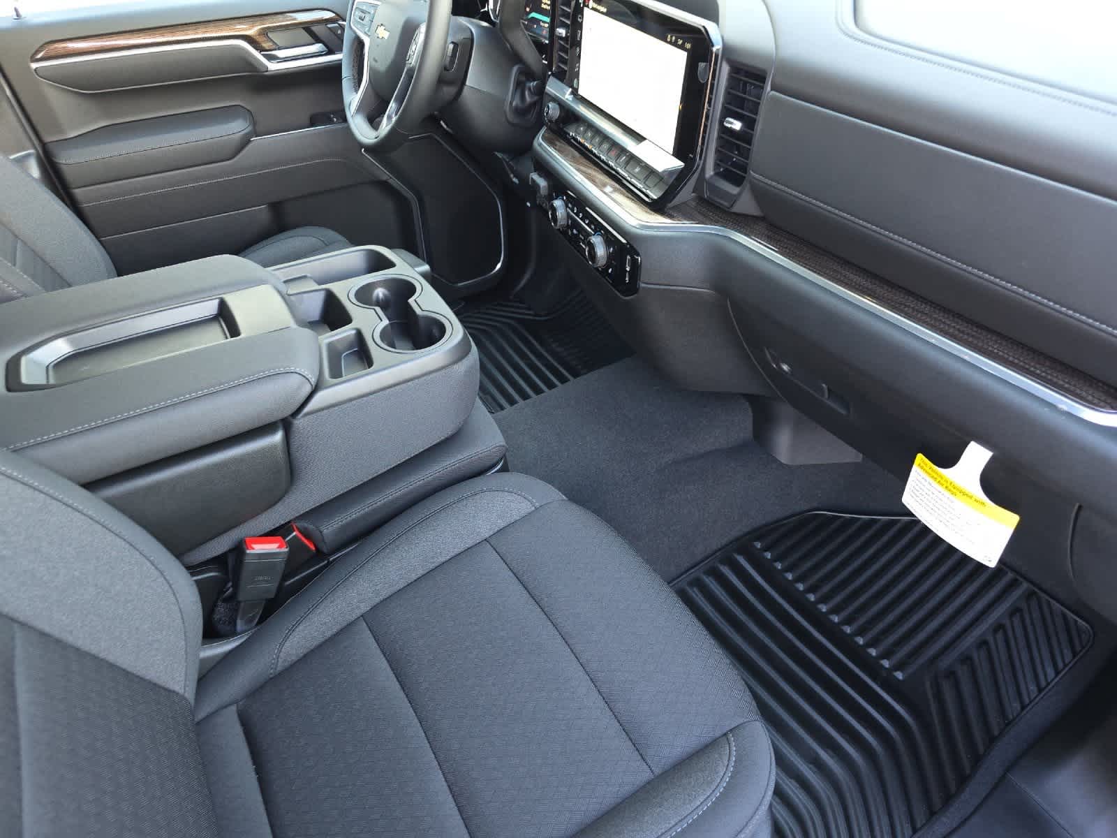 Thumbnail: 2026 Chevrolet Silverado 1500 - 15