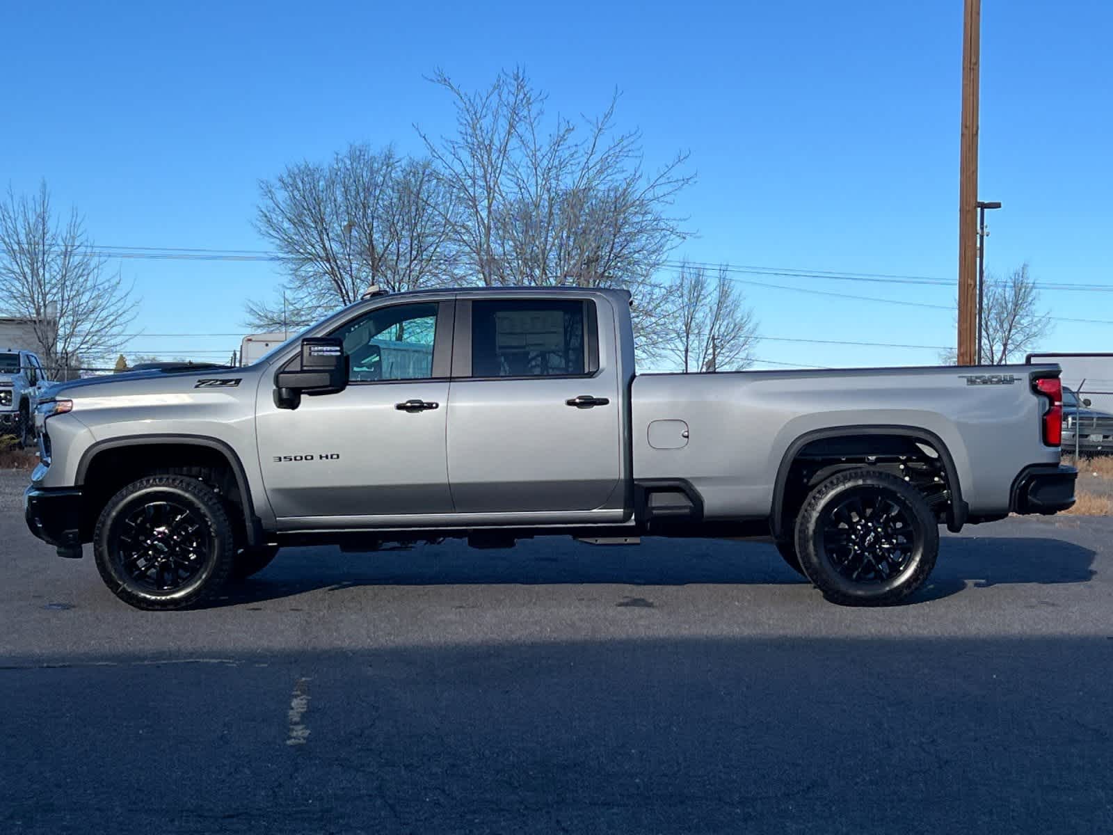 Thumbnail: 2026 Chevrolet Silverado 3500 - 5