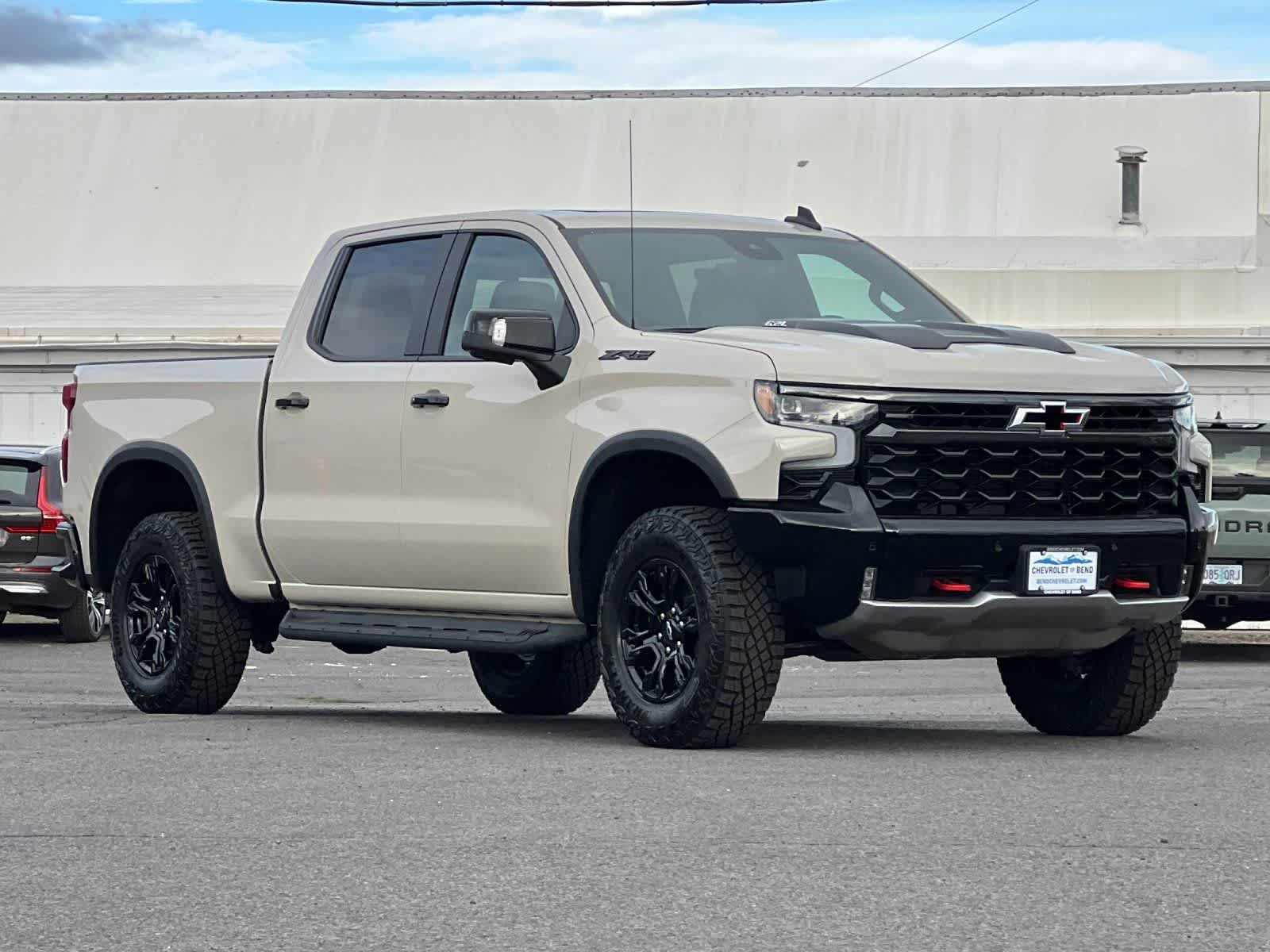 Thumbnail: 2026 Chevrolet Silverado 1500 - 9