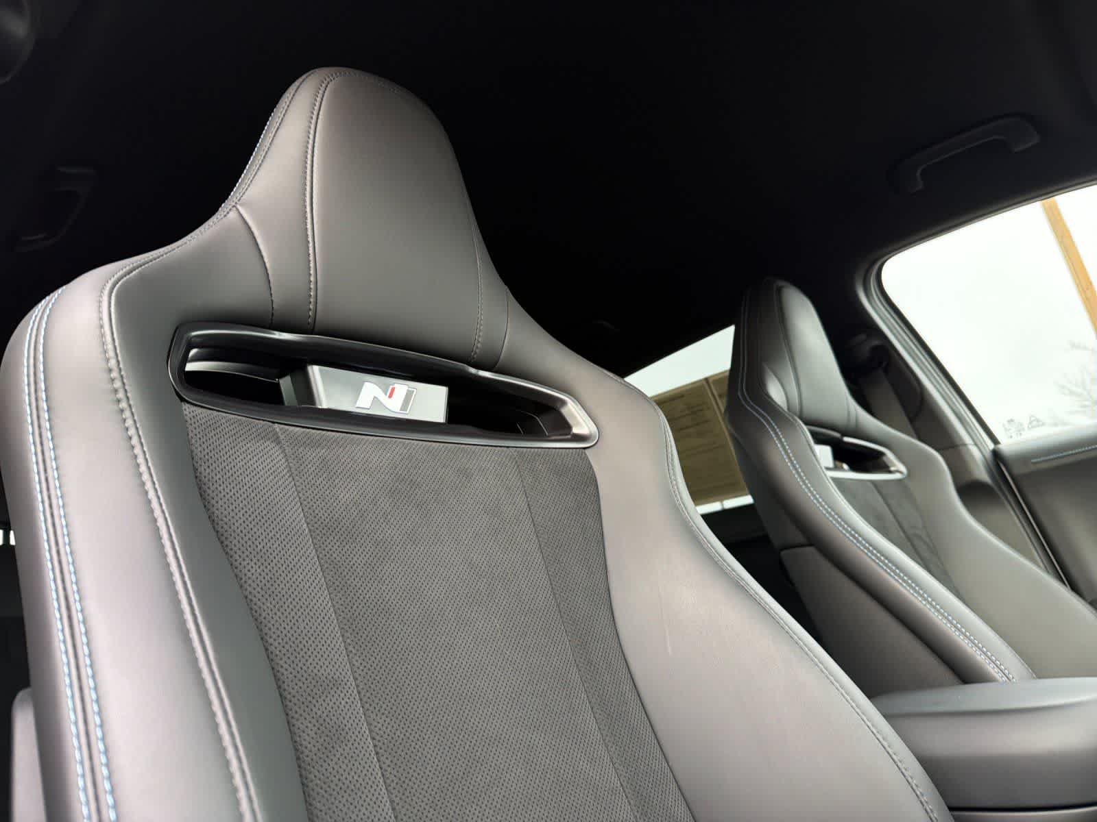 Thumbnail: 2025 Hyundai Ioniq 5 - 17