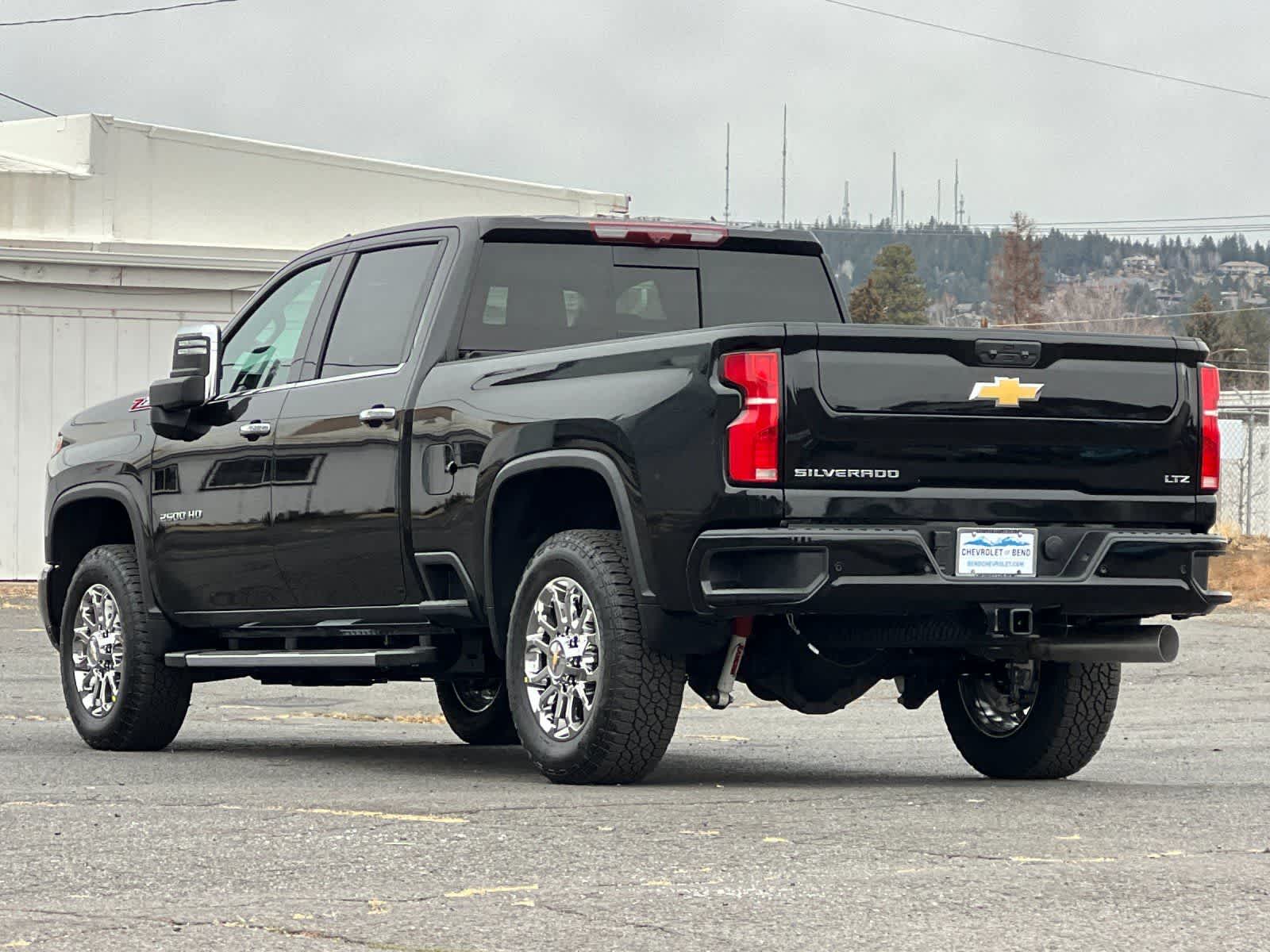 Thumbnail: 2026 Chevrolet Silverado 2500 - 6