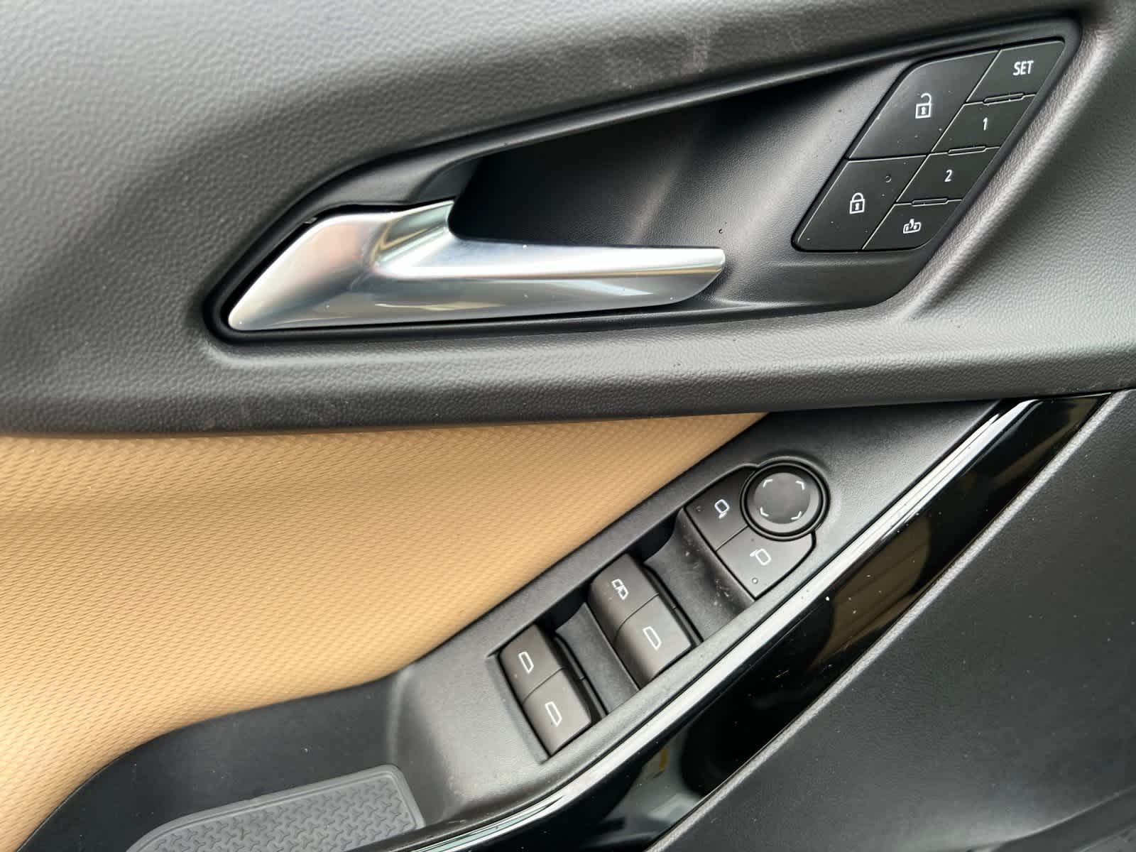 Thumbnail: 2026 Chevrolet Equinox - 12