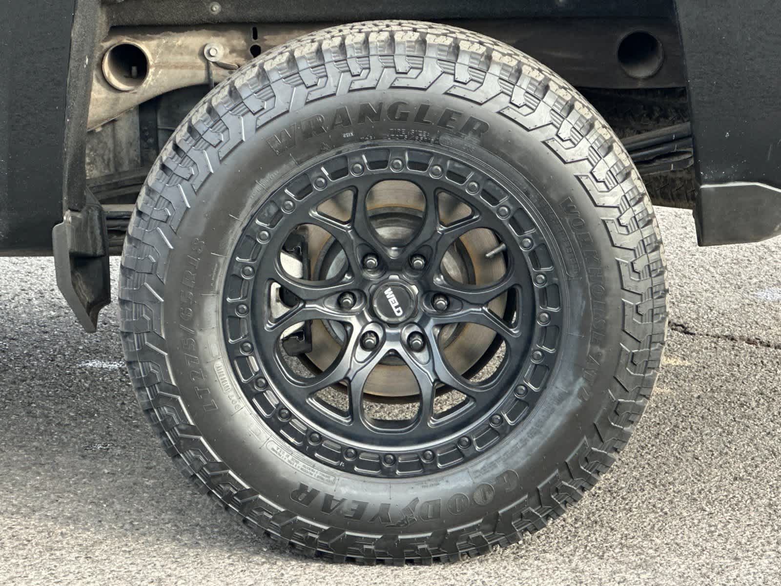 Thumbnail: 2018 Chevrolet Silverado 1500 - 25