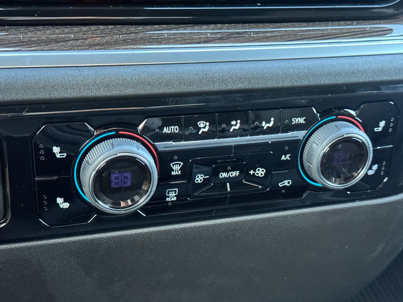 Thumbnail: 2026 Chevrolet Silverado 2500 - 20