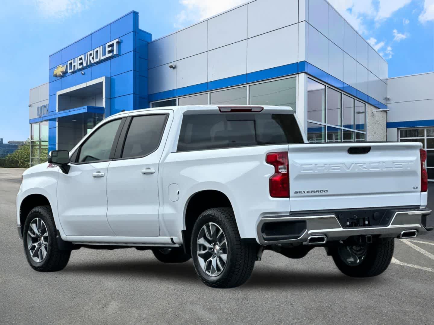 Thumbnail: 2026 Chevrolet Silverado 1500 - 6