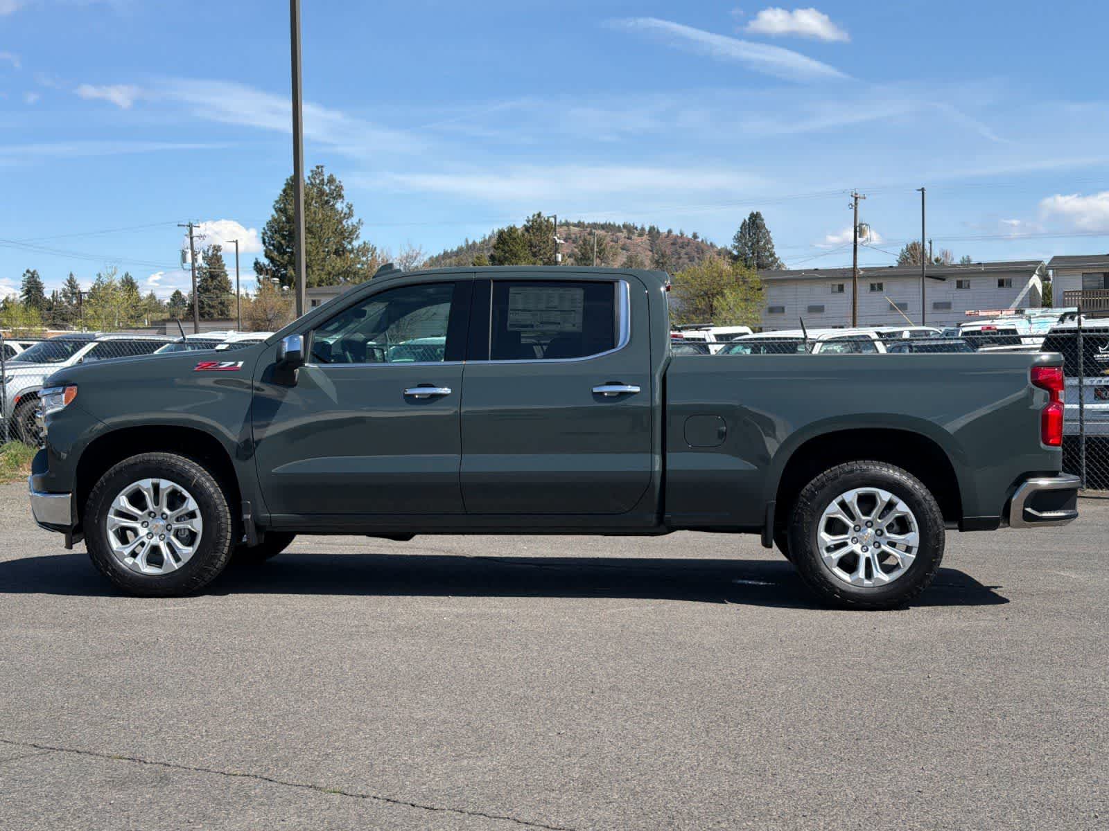 Thumbnail: 2026 Chevrolet Silverado 1500 - 5