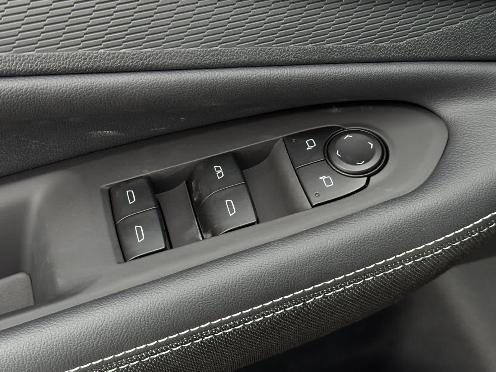 Thumbnail: 2026 Chevrolet Blazer EV - 13