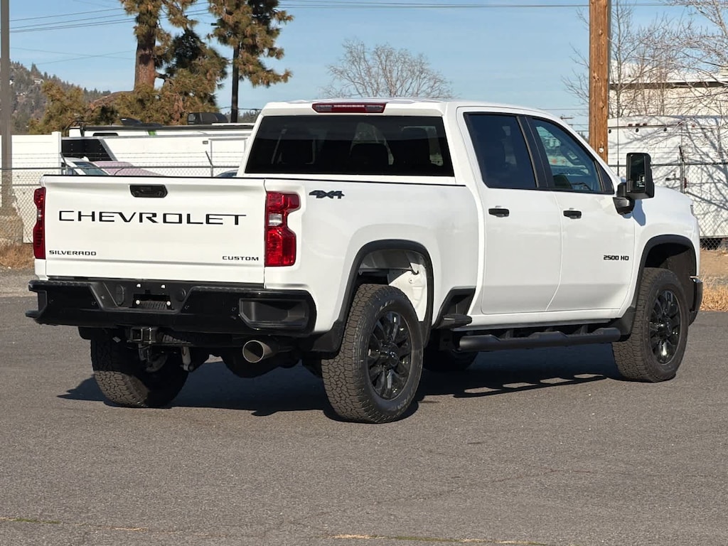 New 2026 Chevrolet Silverado 2500 HD Custom Truck Crew Cab