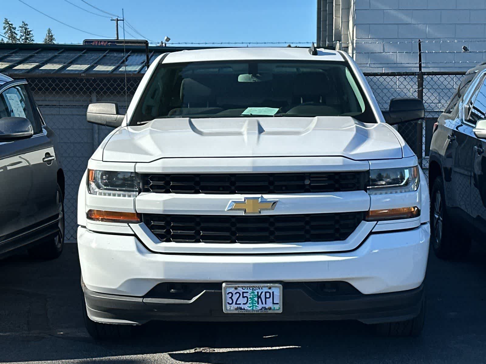 Thumbnail: 2018 Chevrolet Silverado 1500 - 2
