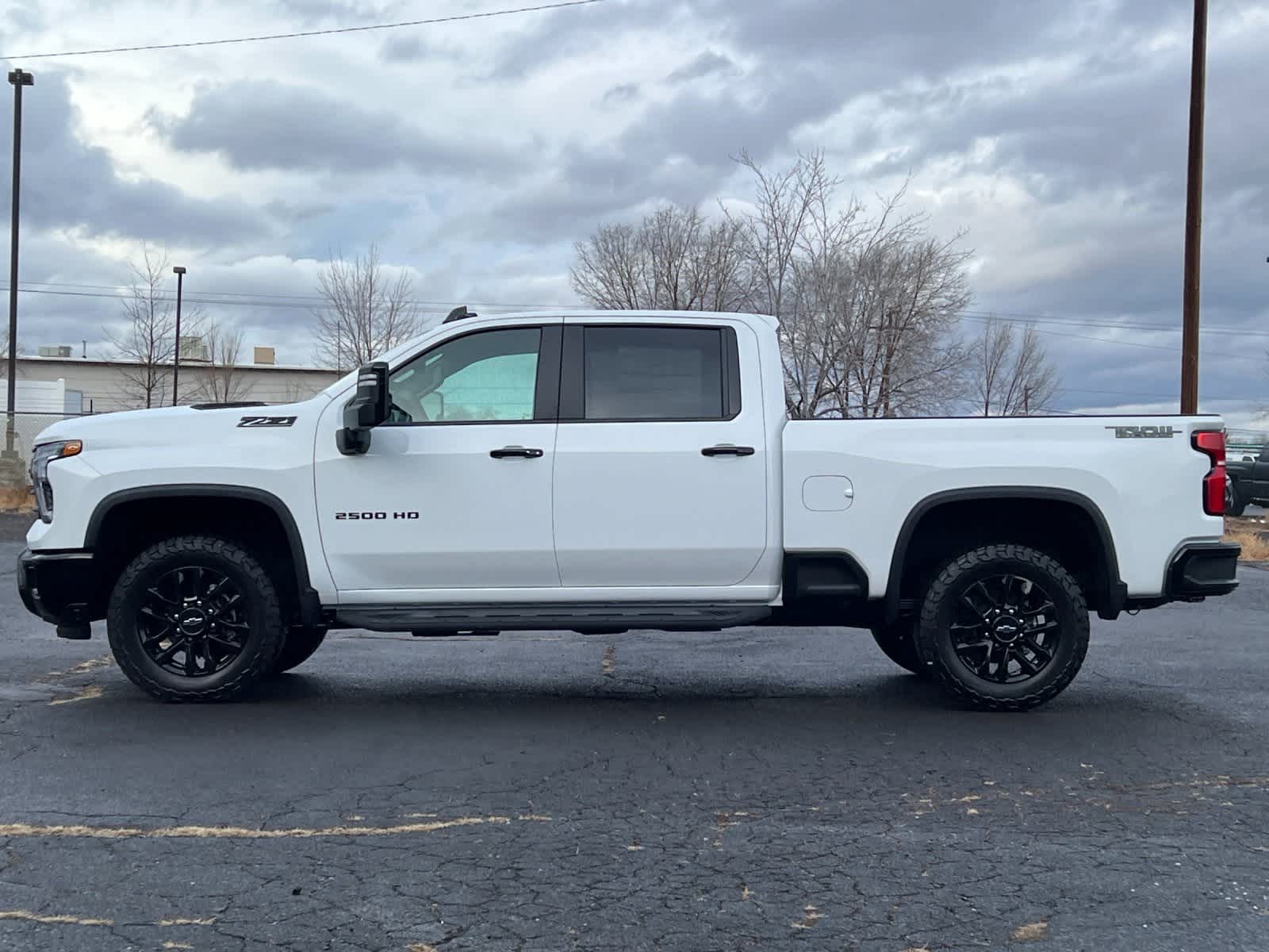 Thumbnail: 2026 Chevrolet Silverado 2500 - 5