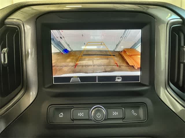 Thumbnail: 2024 Chevrolet Silverado 1500 - 17