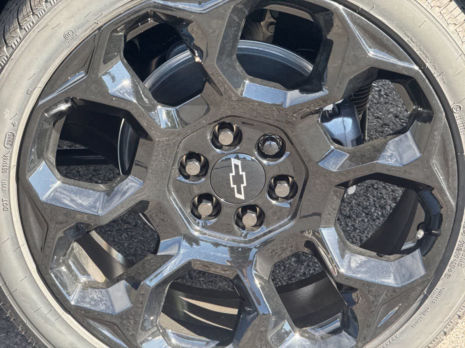 Thumbnail: 2026 Chevrolet Tahoe - 28