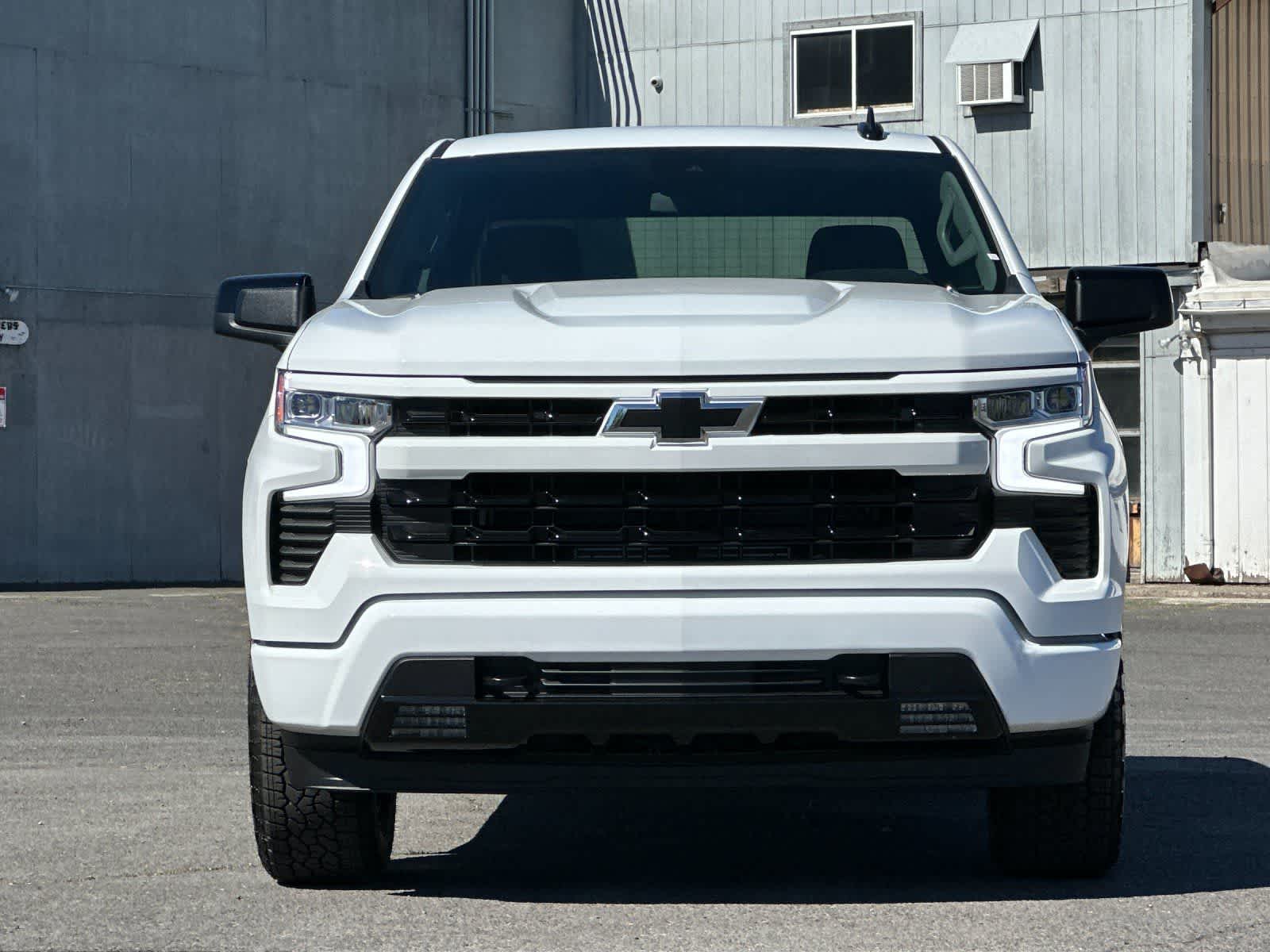 Thumbnail: 2026 Chevrolet Silverado 1500 - 10