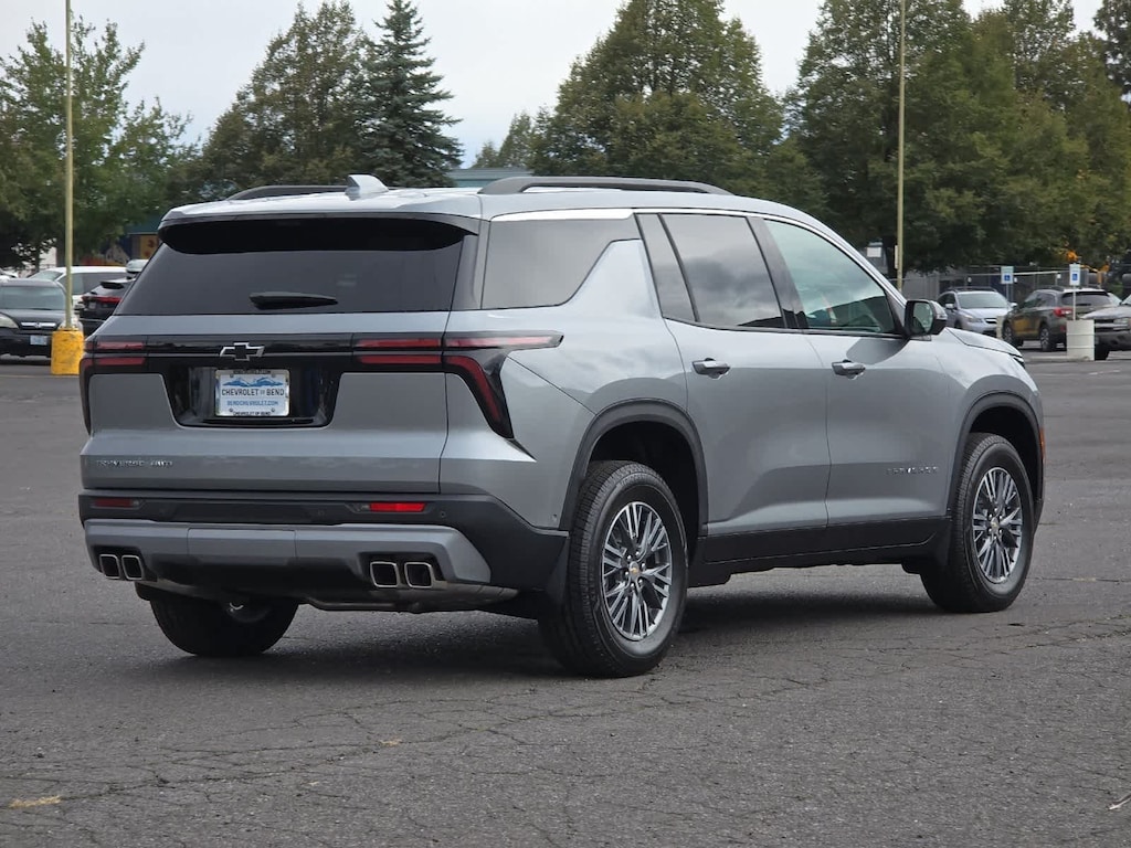 New 2026 Chevrolet Traverse LT SUV