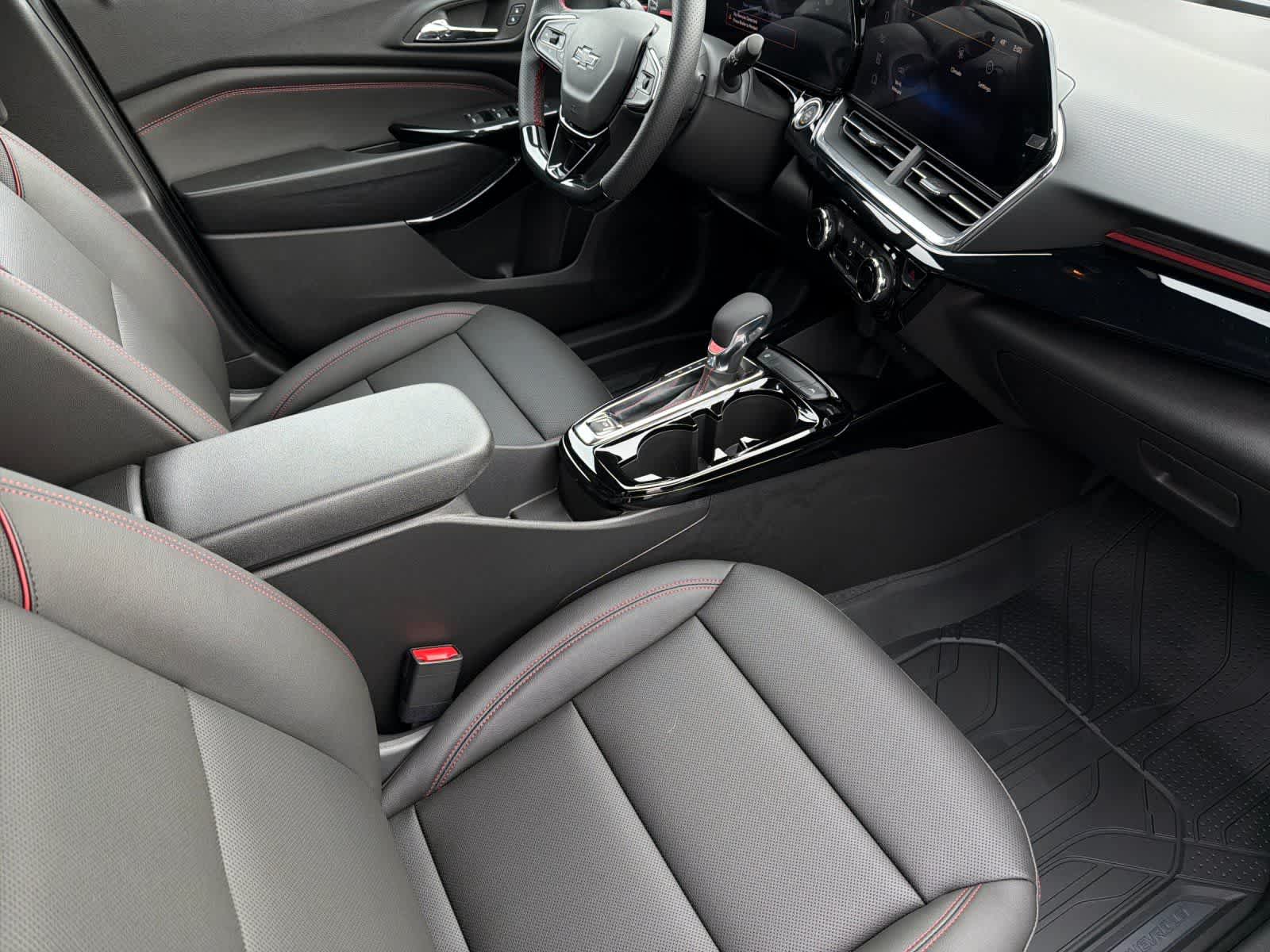 Thumbnail: 2026 Chevrolet Trax - 16