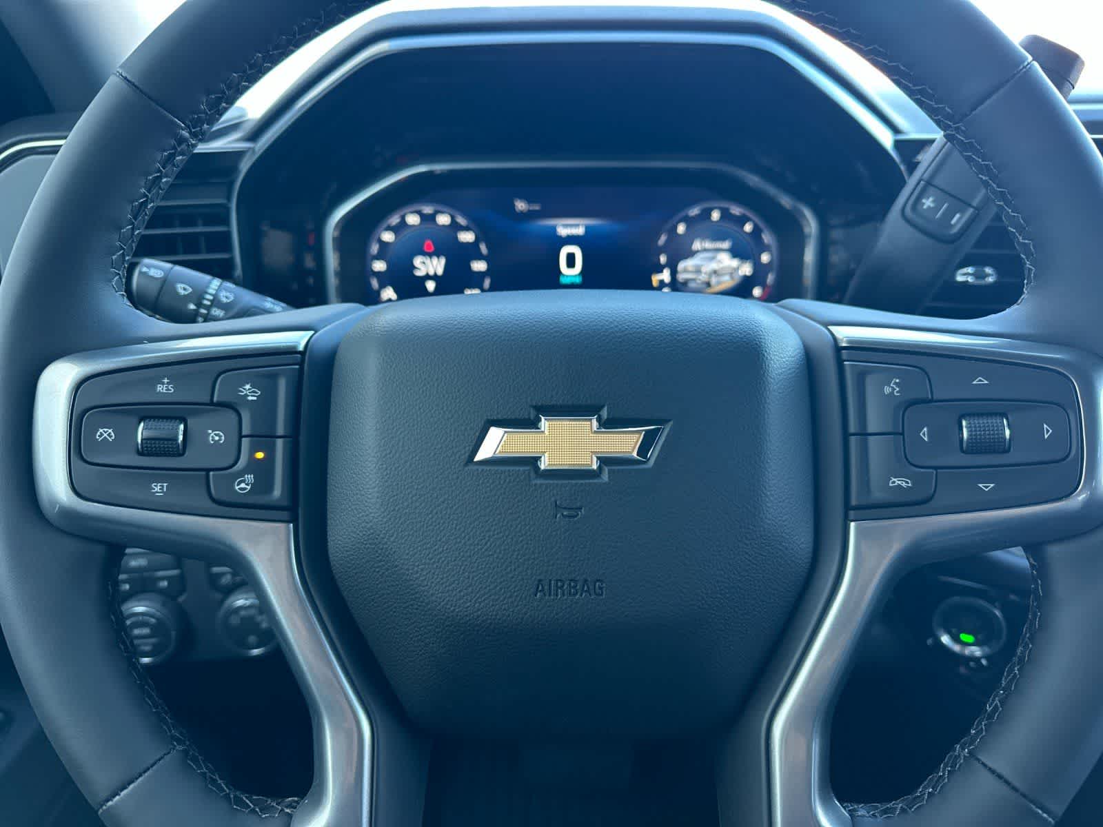 Thumbnail: 2026 Chevrolet Silverado 1500 - 23