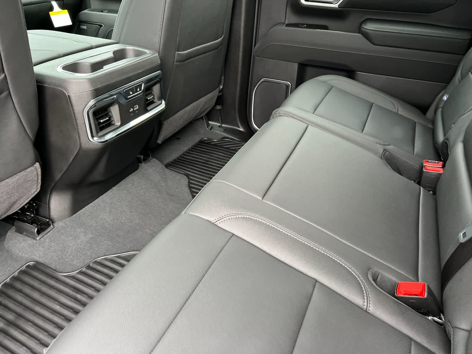 Thumbnail: 2026 Chevrolet Silverado 2500 - 4