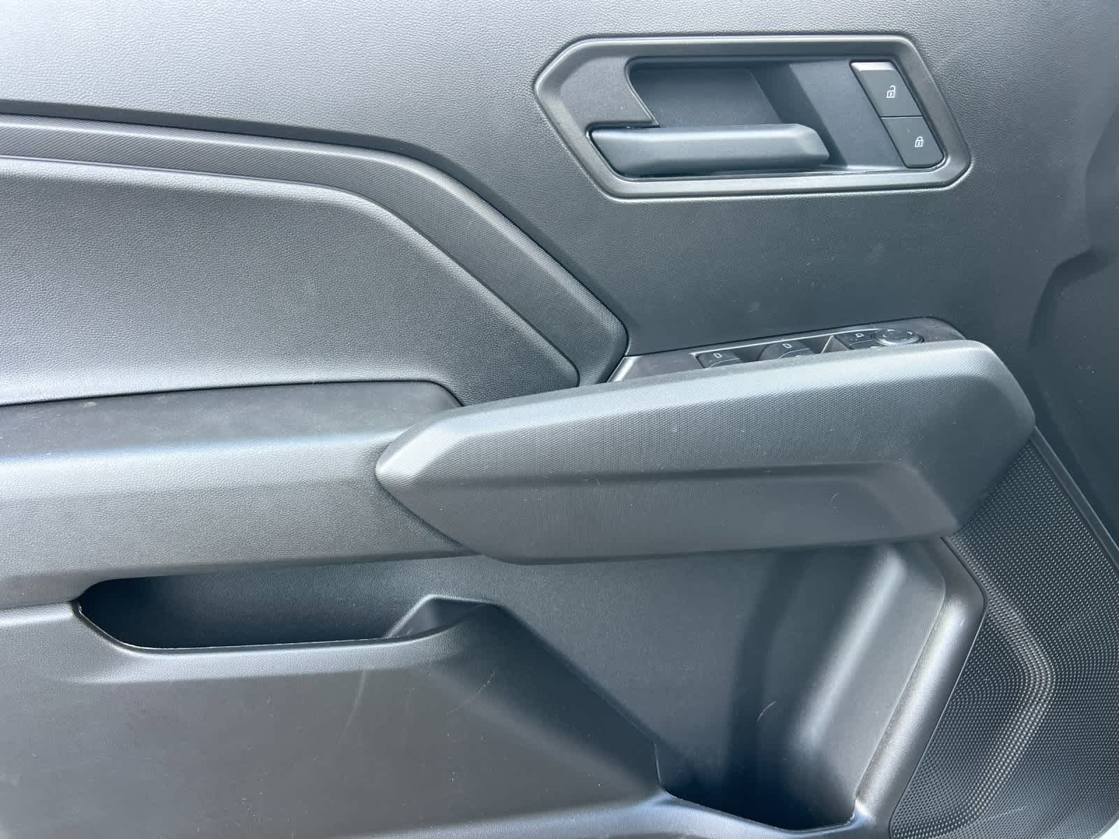 Thumbnail: 2025 Chevrolet Colorado - 12