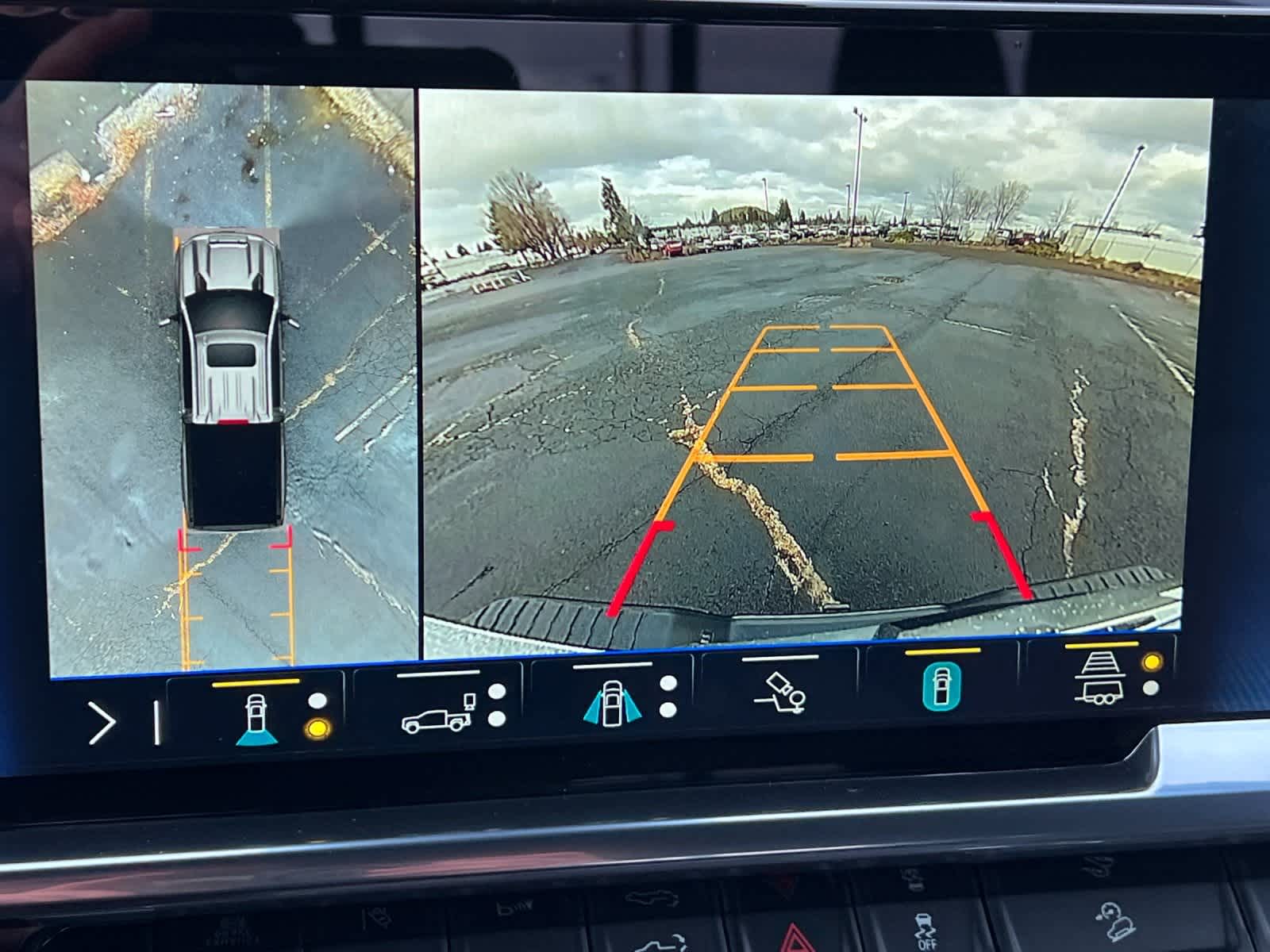 Thumbnail: 2026 Chevrolet Silverado 2500 - 19