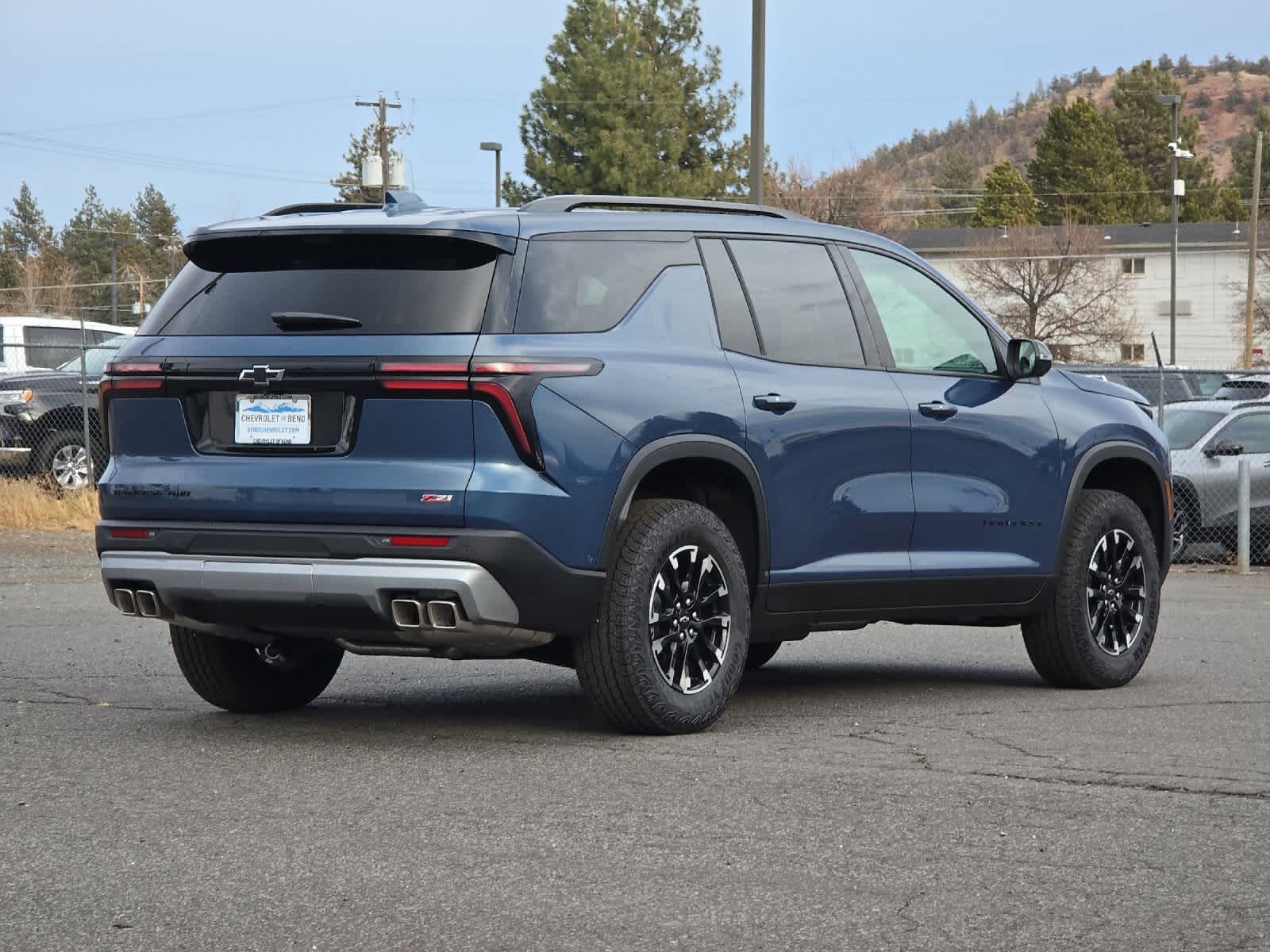 Thumbnail: 2026 Chevrolet Traverse - 2