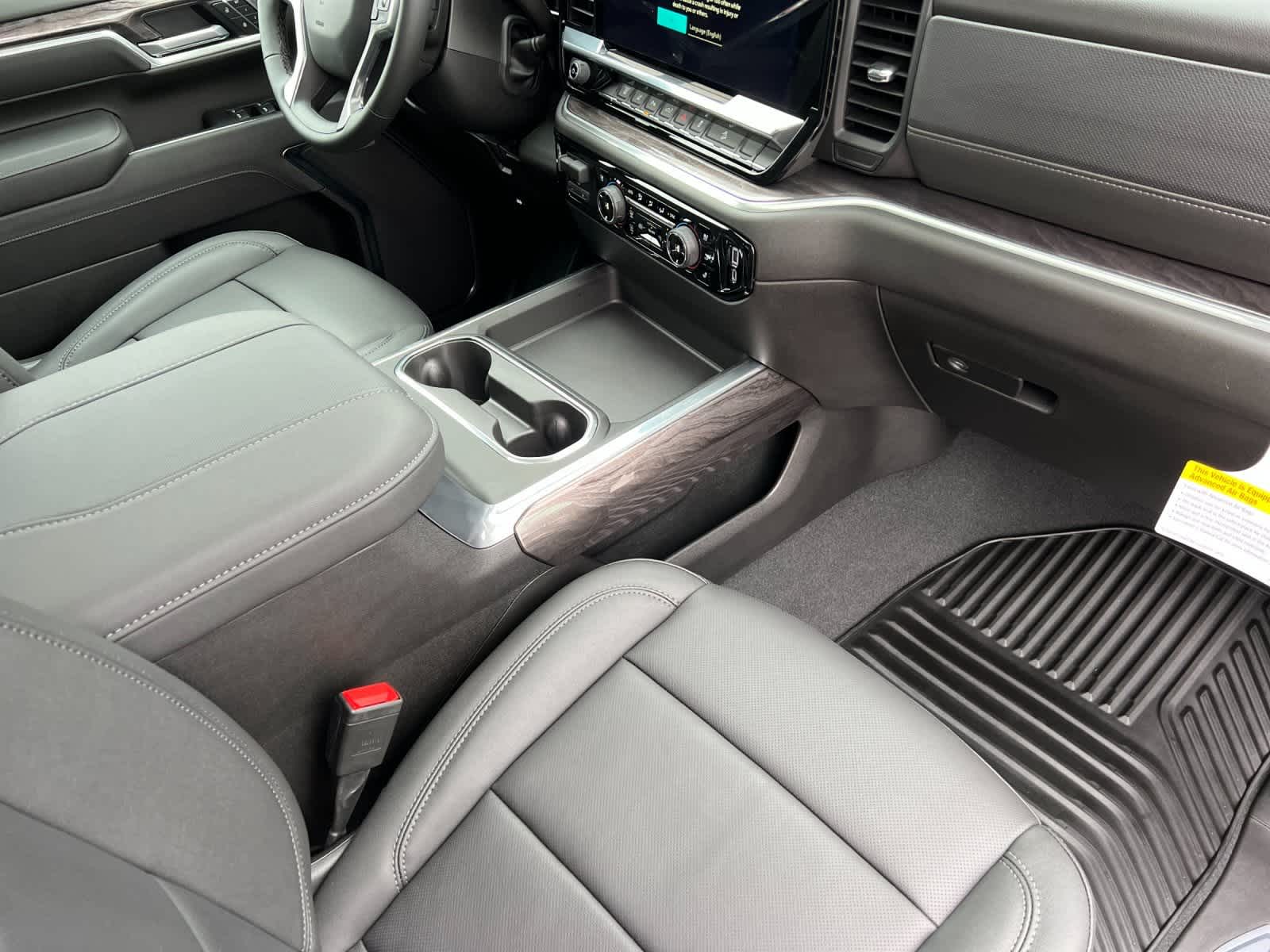 Thumbnail: 2026 Chevrolet Silverado 2500 - 15