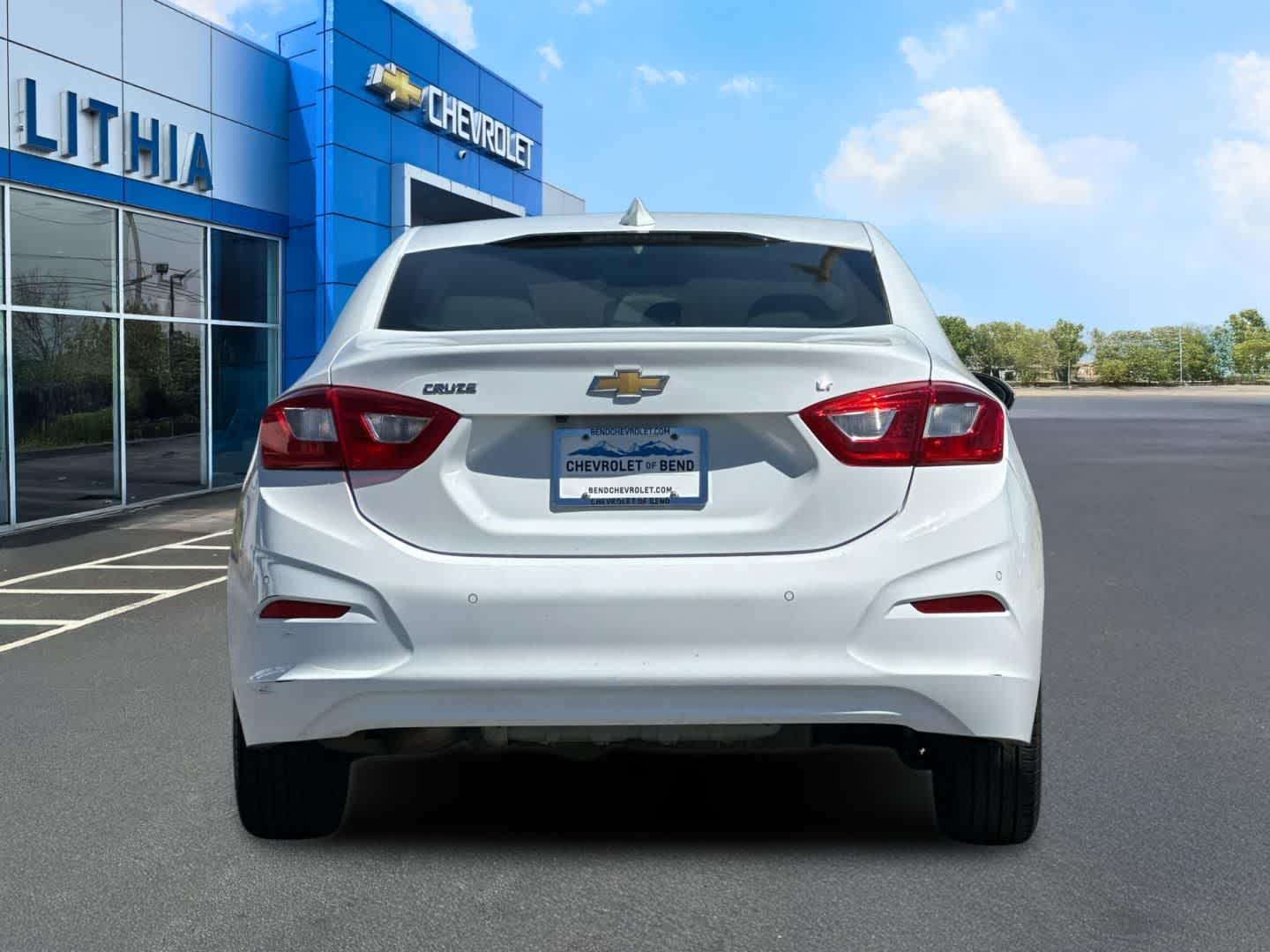 Thumbnail: 2017 Chevrolet Cruze - 7