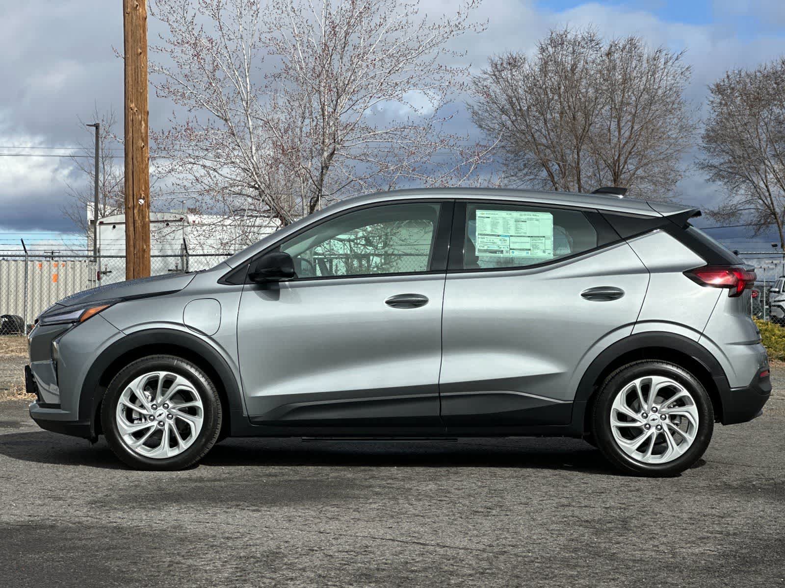 Thumbnail: 2027 Chevrolet Bolt EV - 5