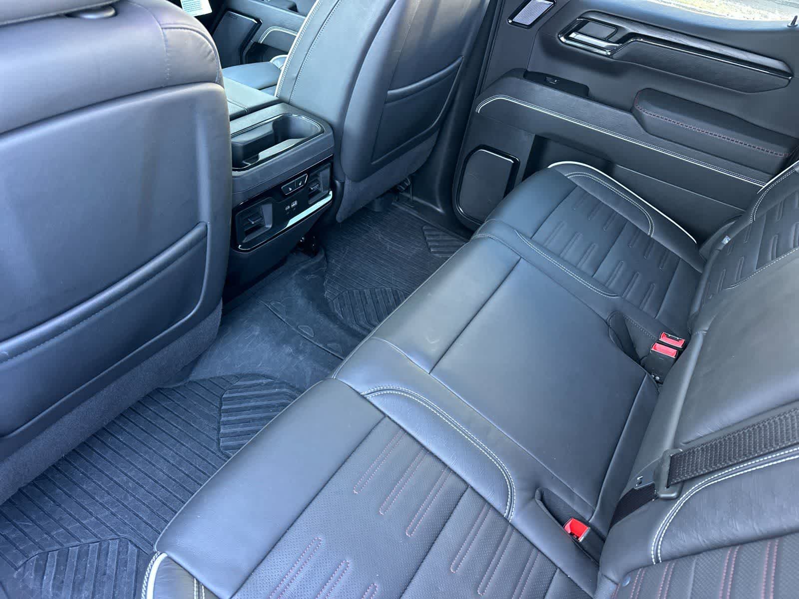 Thumbnail: 2024 GMC Sierra 1500 - 4