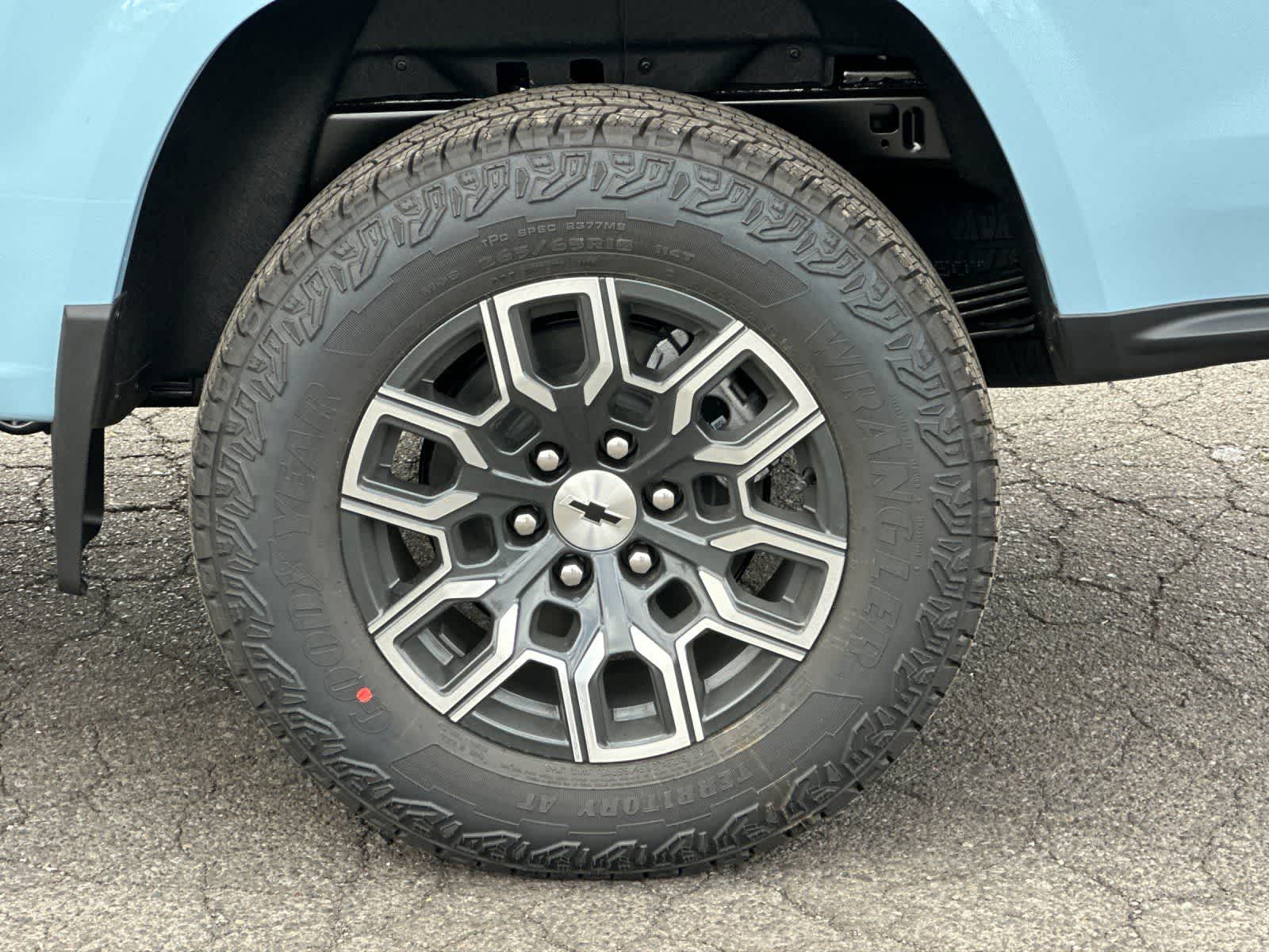 Thumbnail: 2026 Chevrolet Colorado - 26